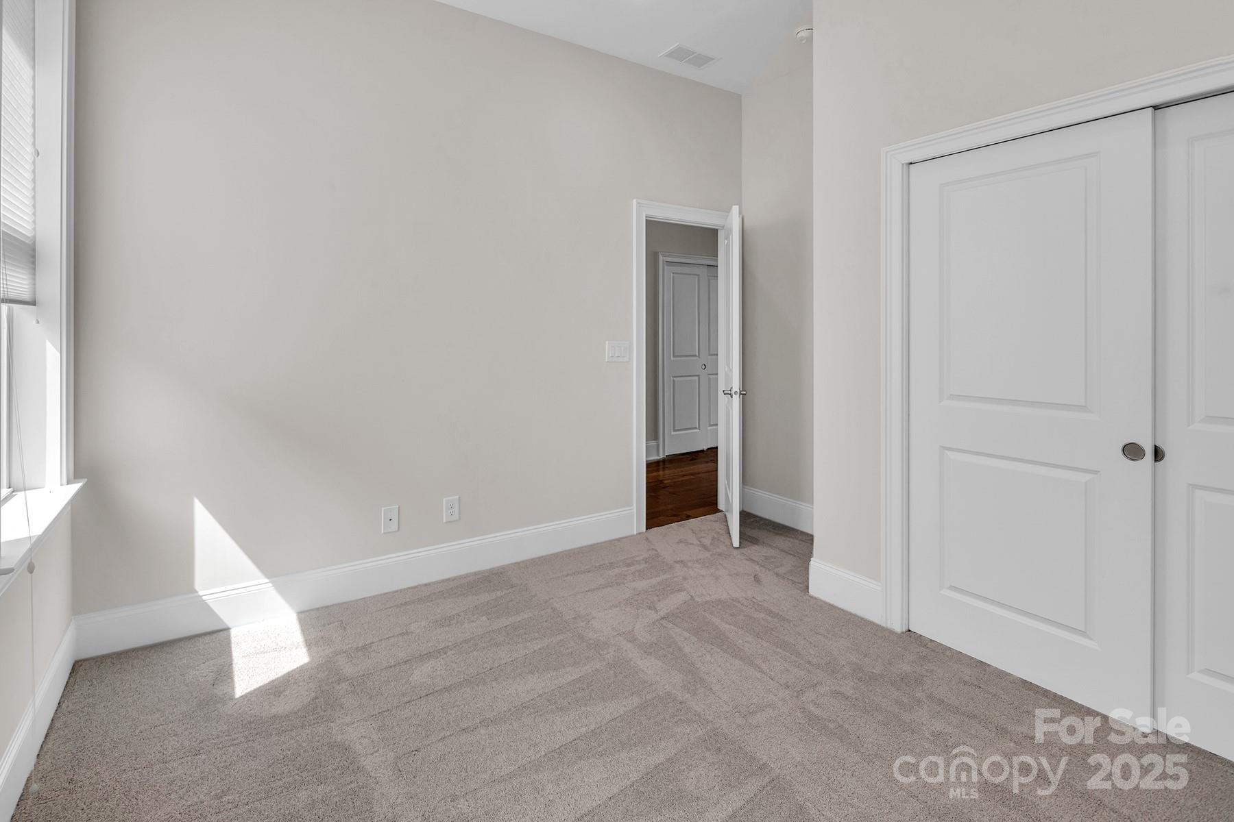 14008 Little Spring Court — Charlotte
