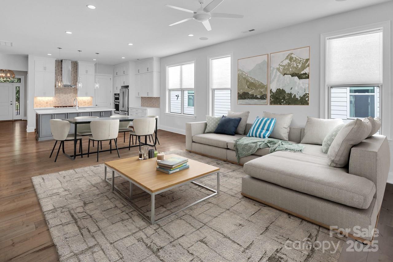 14008 Little Spring Court — Charlotte