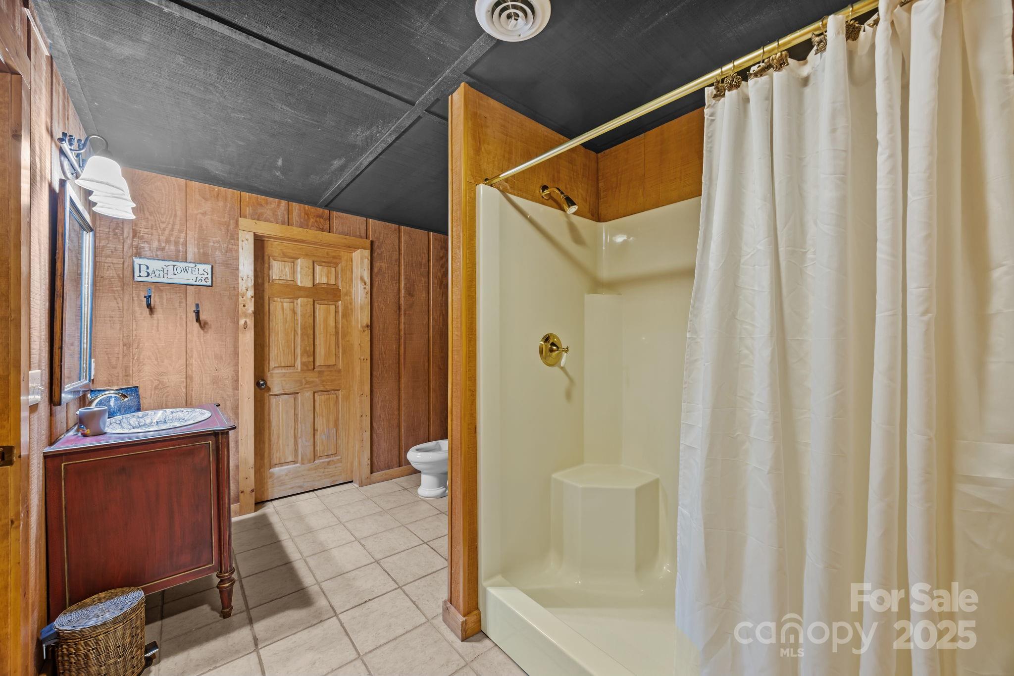 670 Barber Road — Zirconia