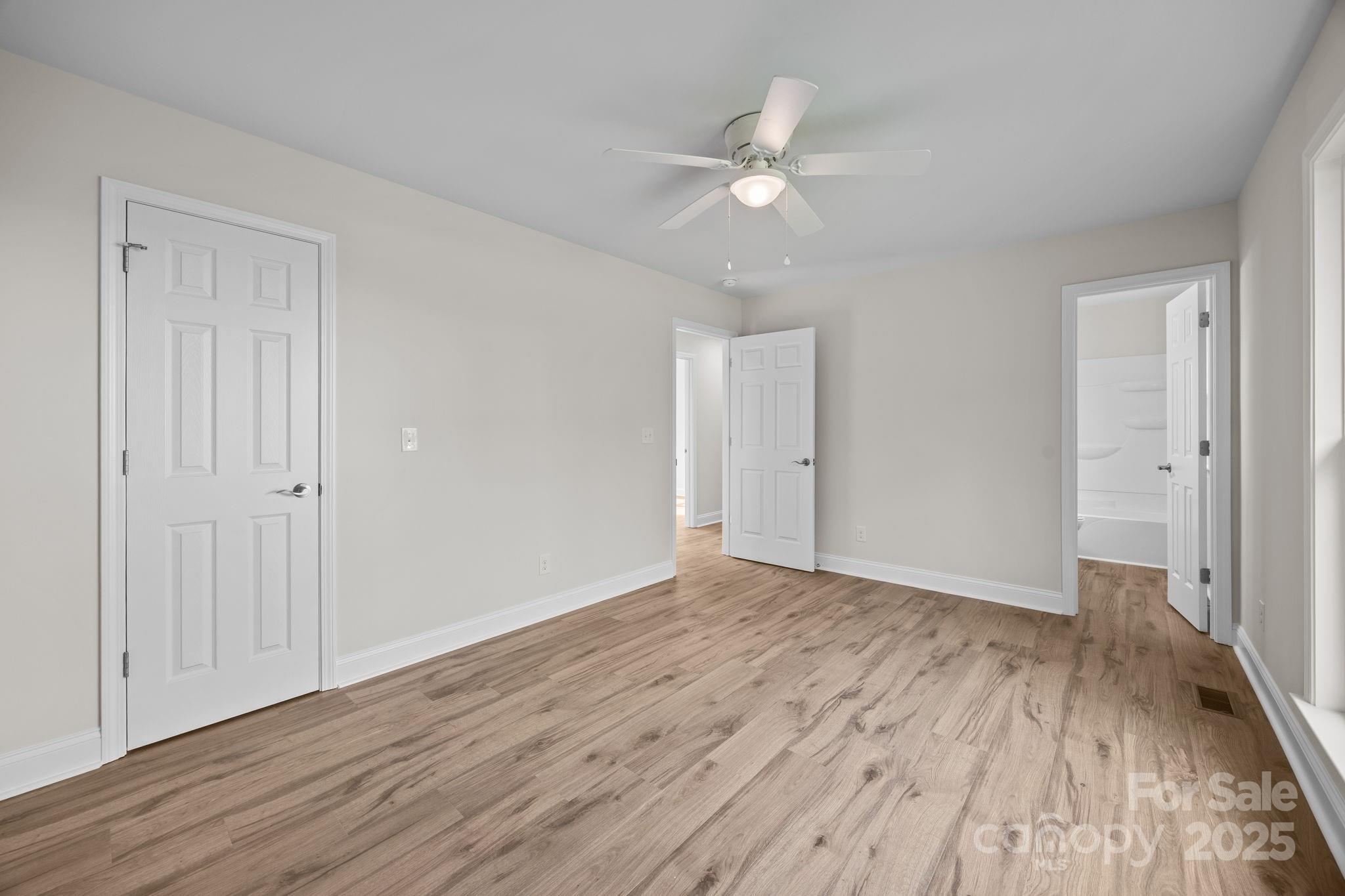 1280 N Shaver Street — Salisbury