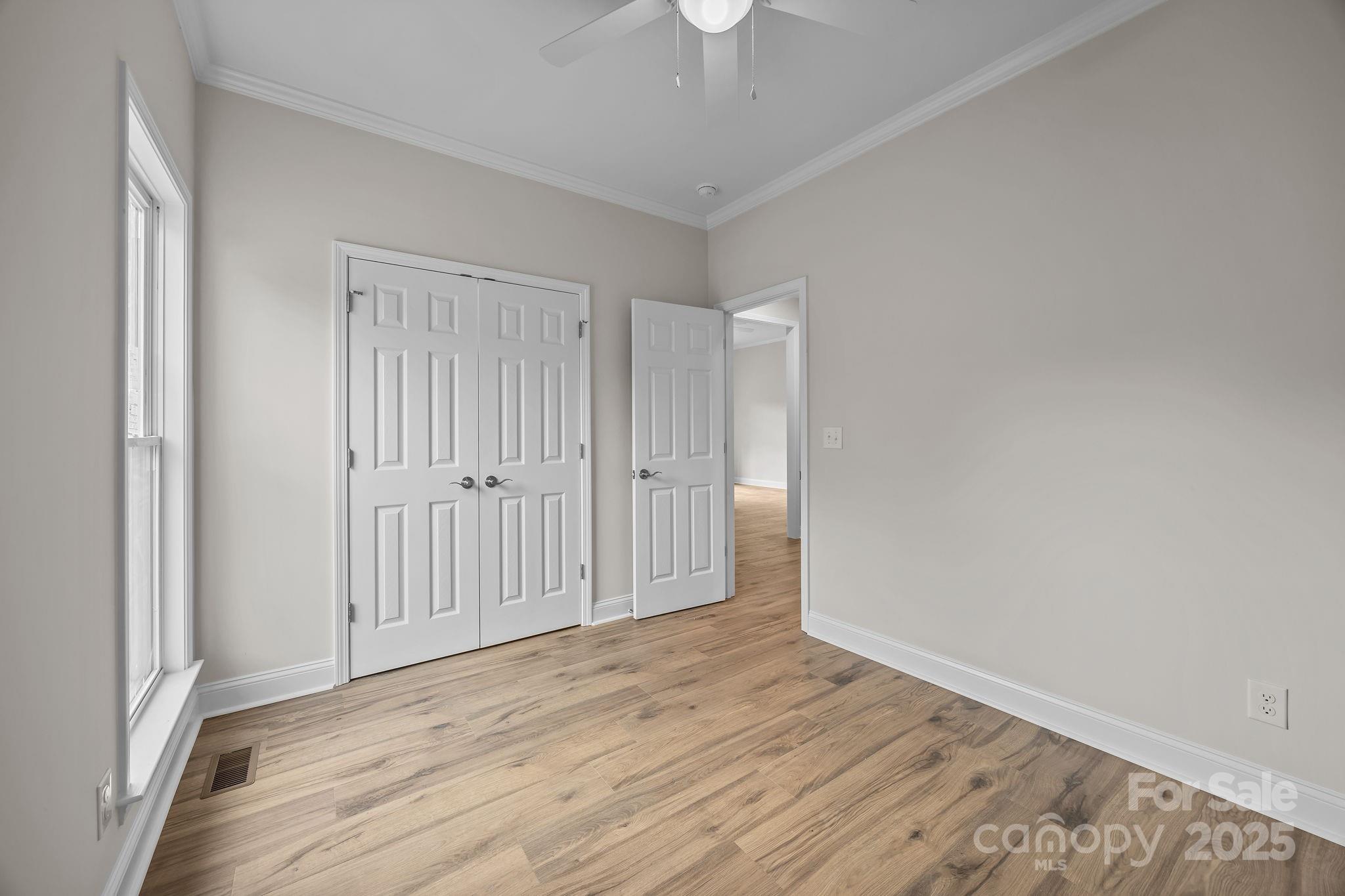 1270 N Shaver Street — Salisbury