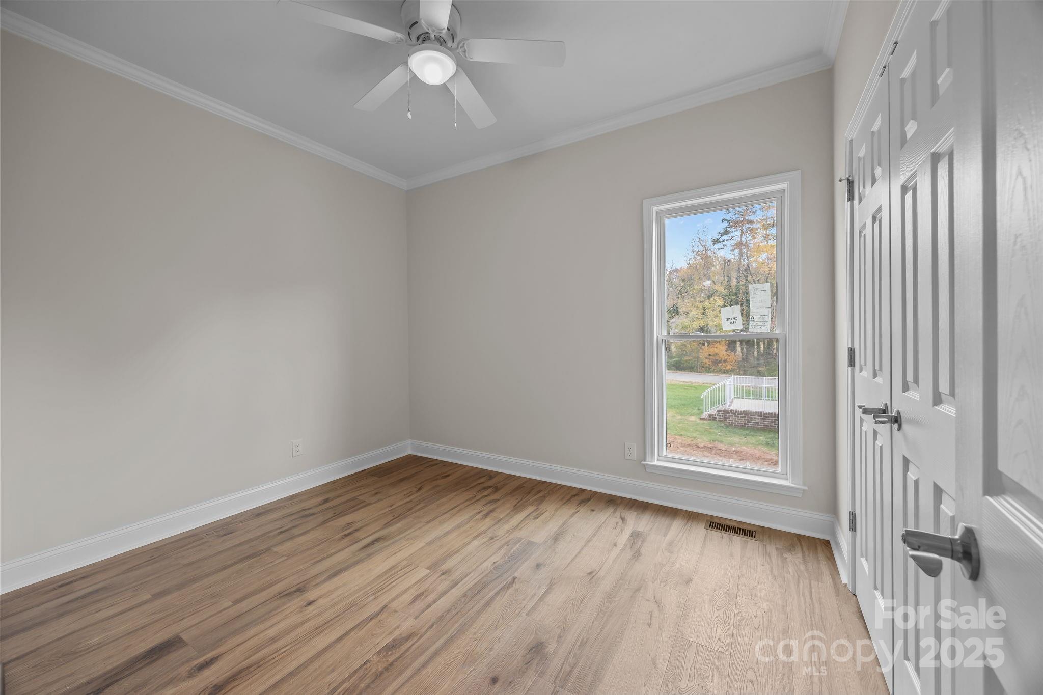 1270 N Shaver Street — Salisbury