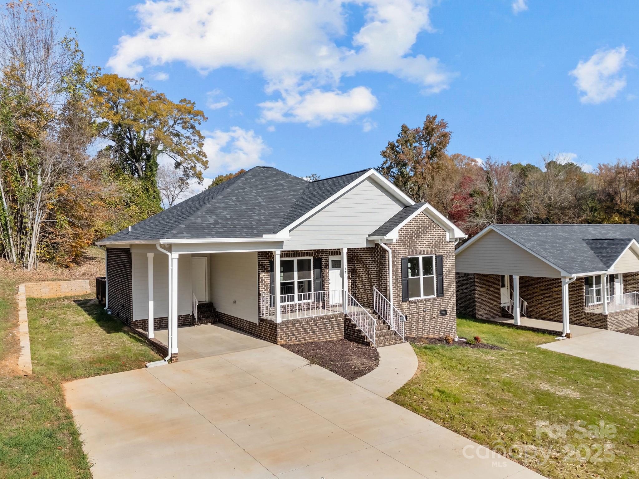 1270 N Shaver Street — Salisbury