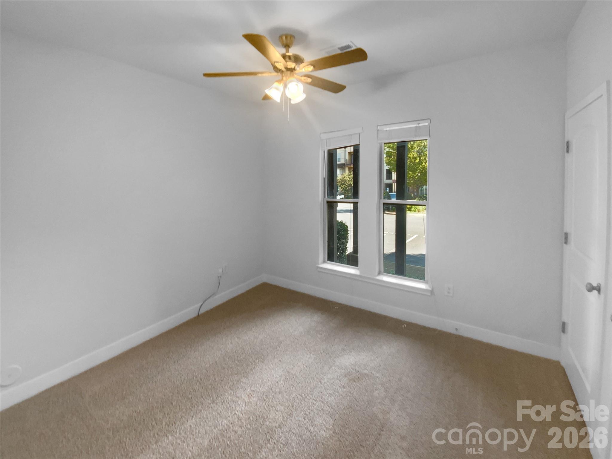 1031 Skyline View Way — Charlotte