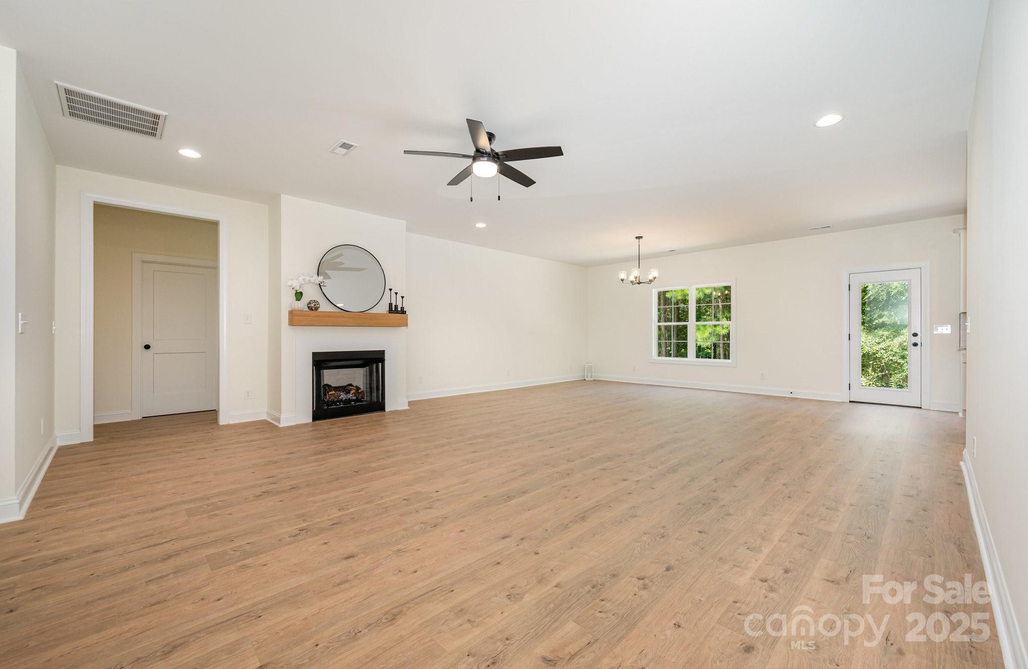 1105 Rudder Circle — Salisbury