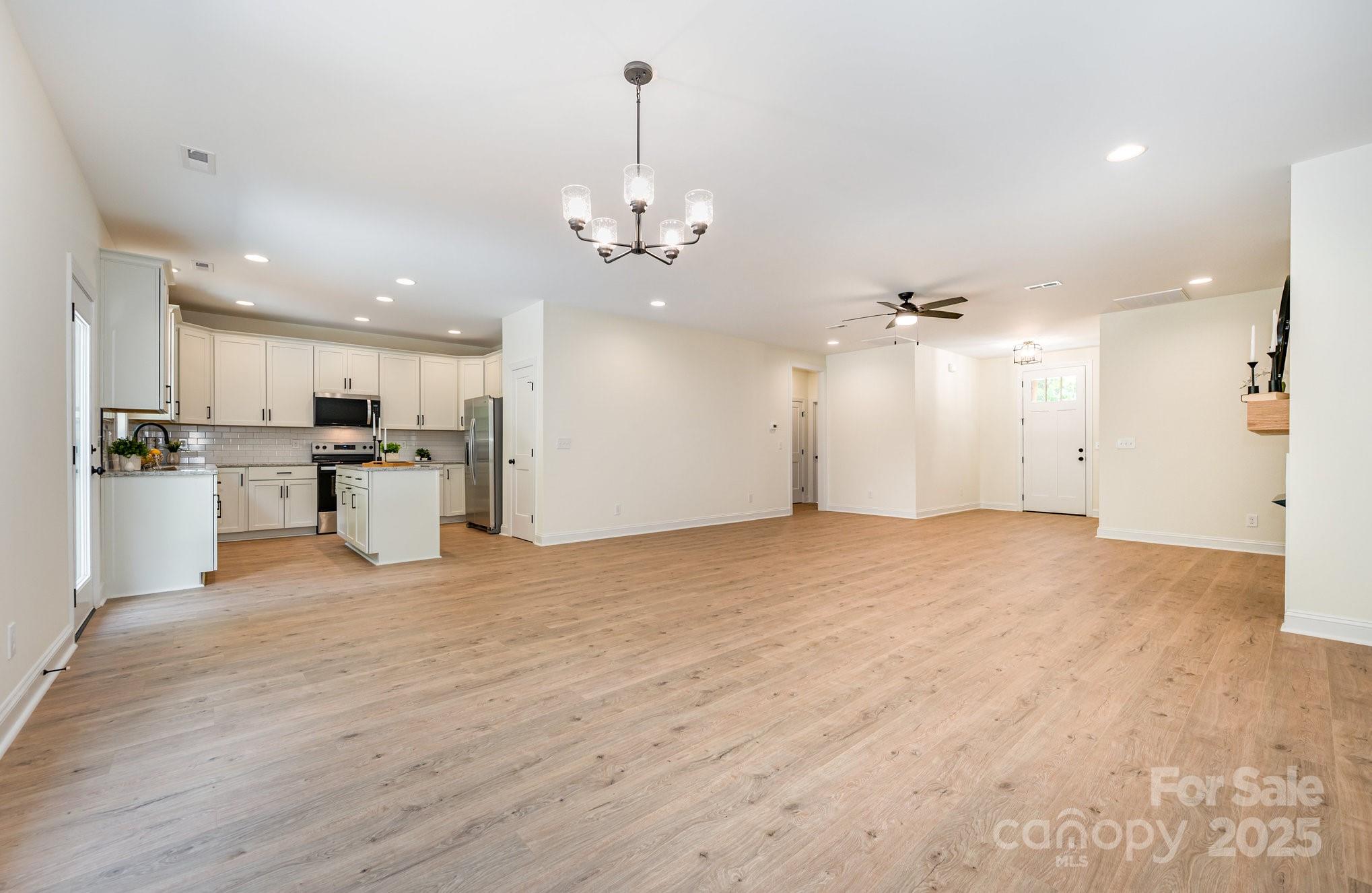 1105 Rudder Circle — Salisbury