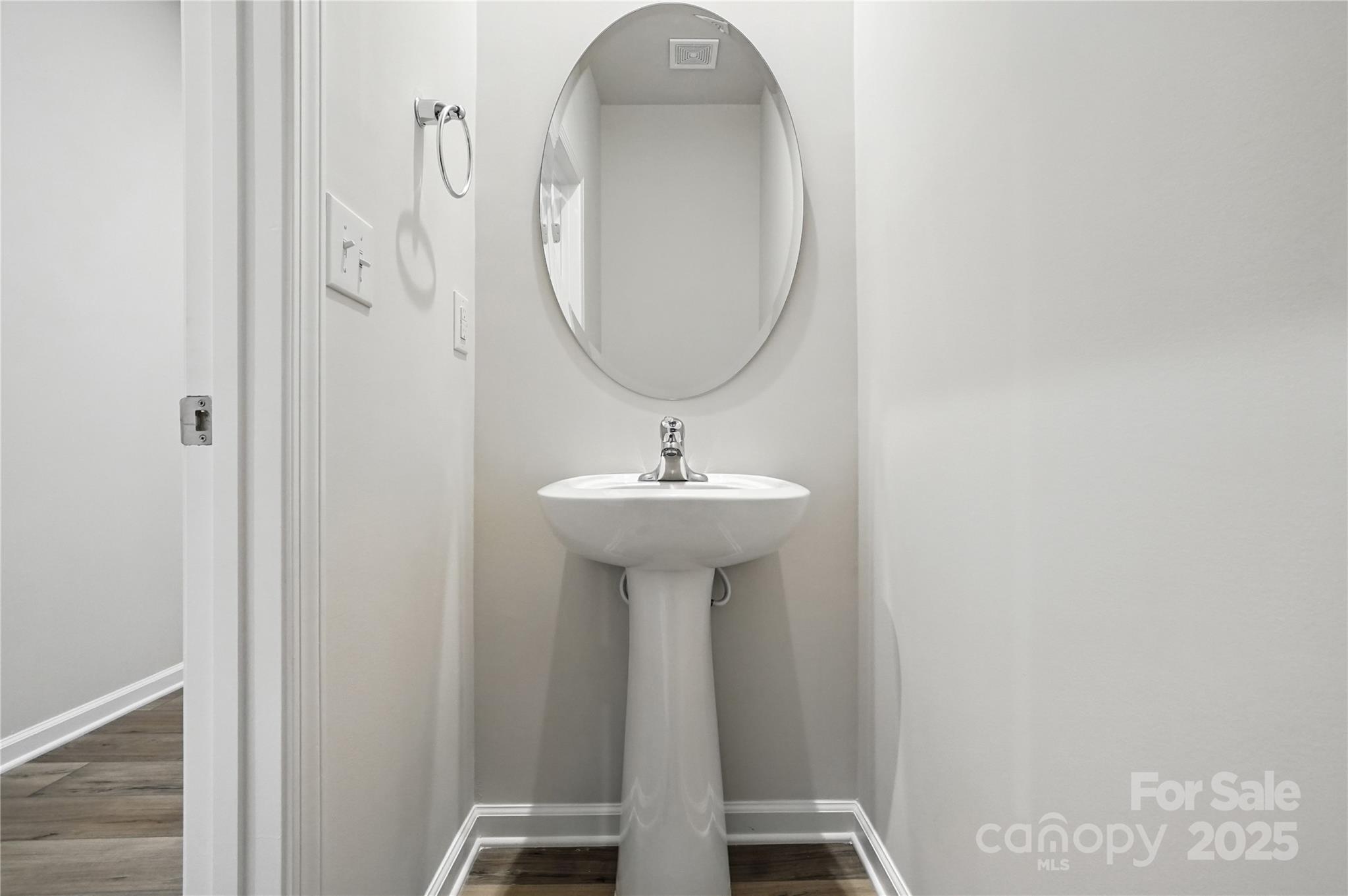 636 Cassidy Court — Clover