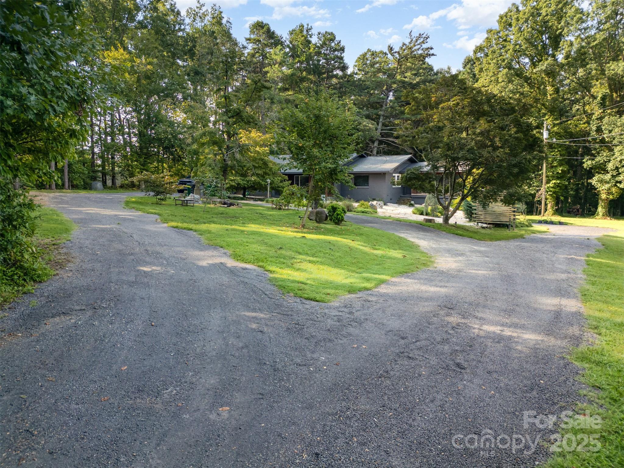 1932 Slater Road — Charlotte