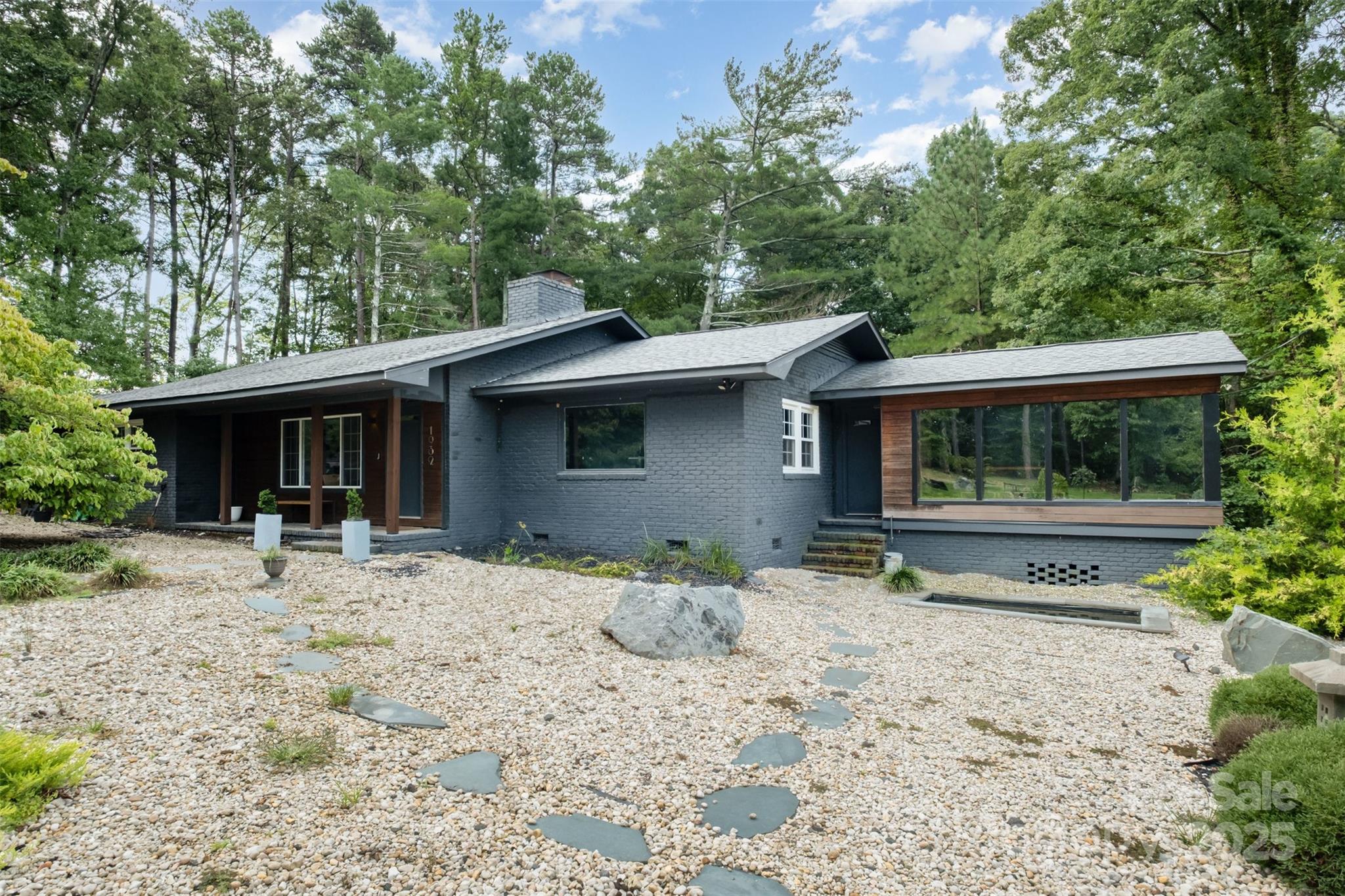 1932 Slater Road — Charlotte
