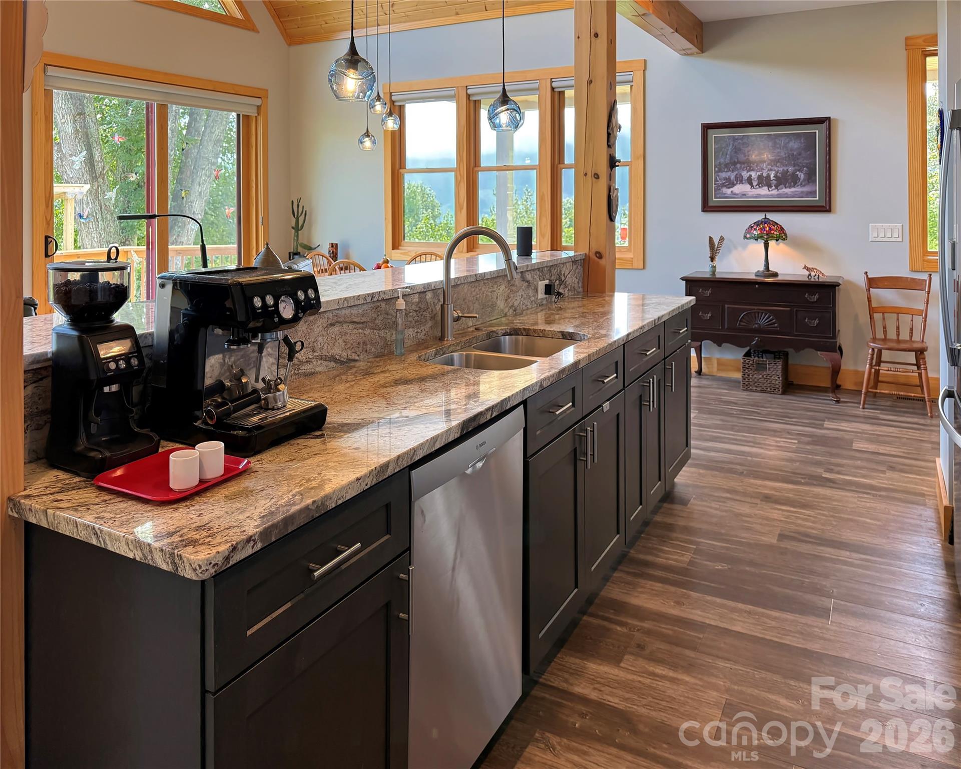 1856 Cabbage Patch Road — Burnsville