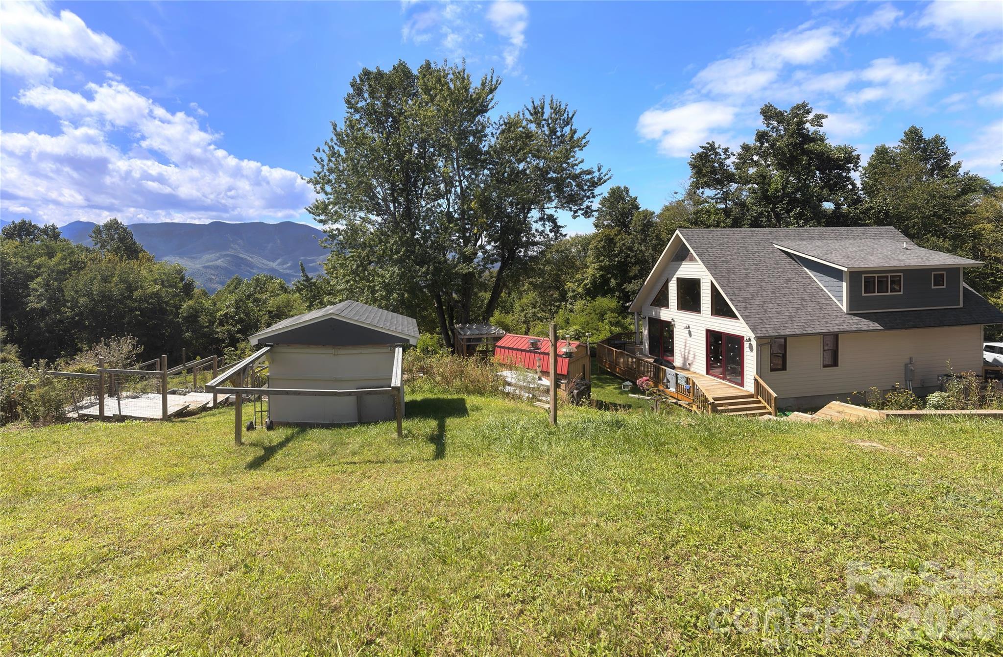 1856 Cabbage Patch Road — Burnsville