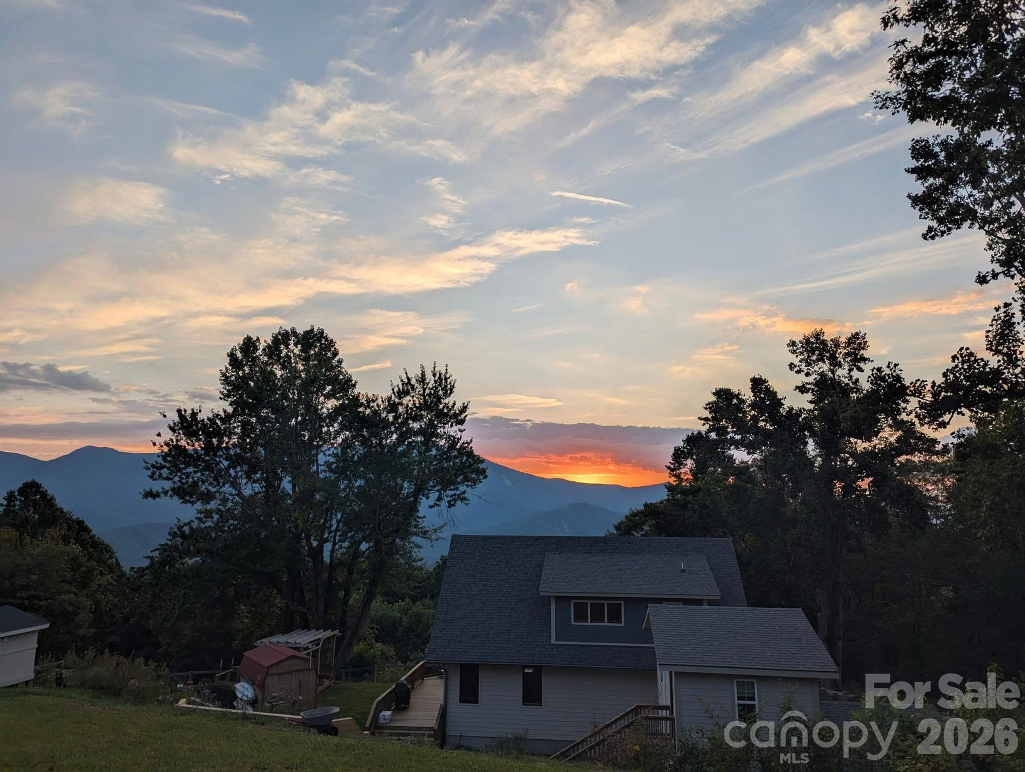 1856 Cabbage Patch Road — Burnsville