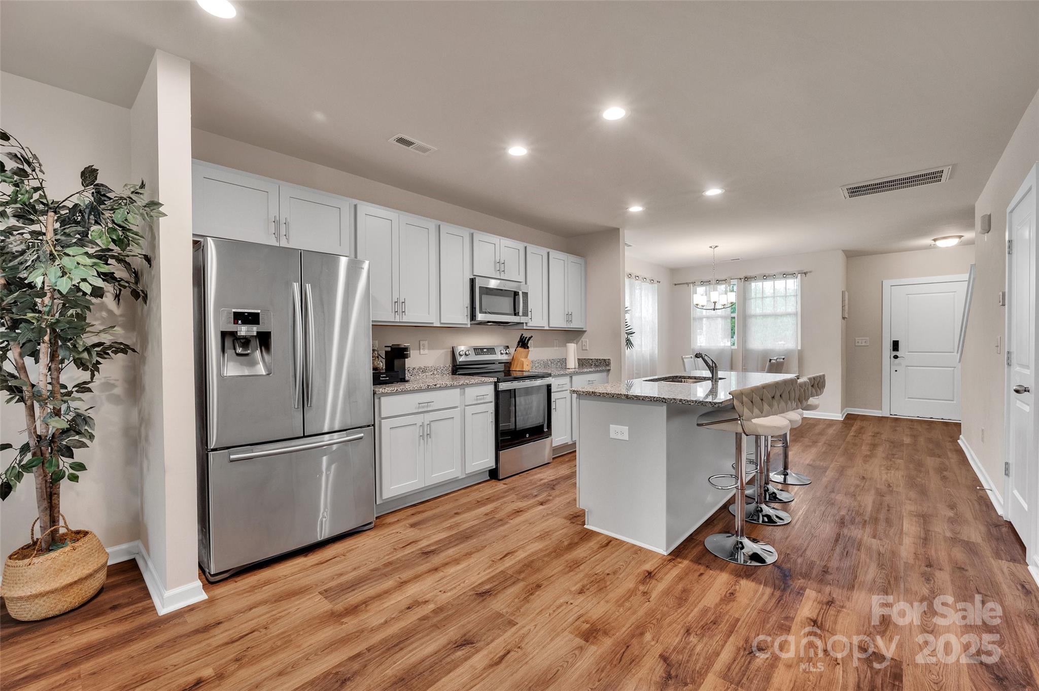 231 Hoskins Avenue Drive — Charlotte