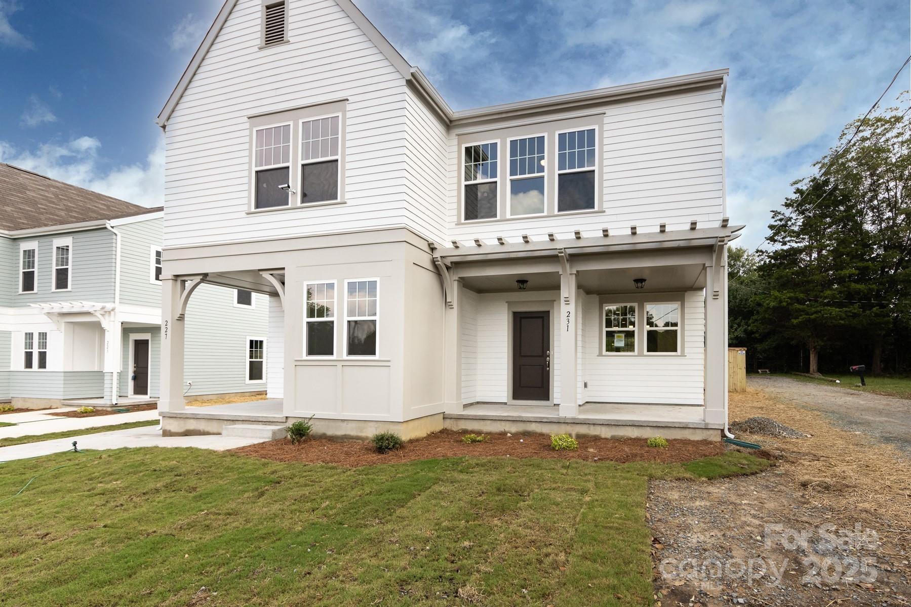 231 Hoskins Avenue Drive — Charlotte