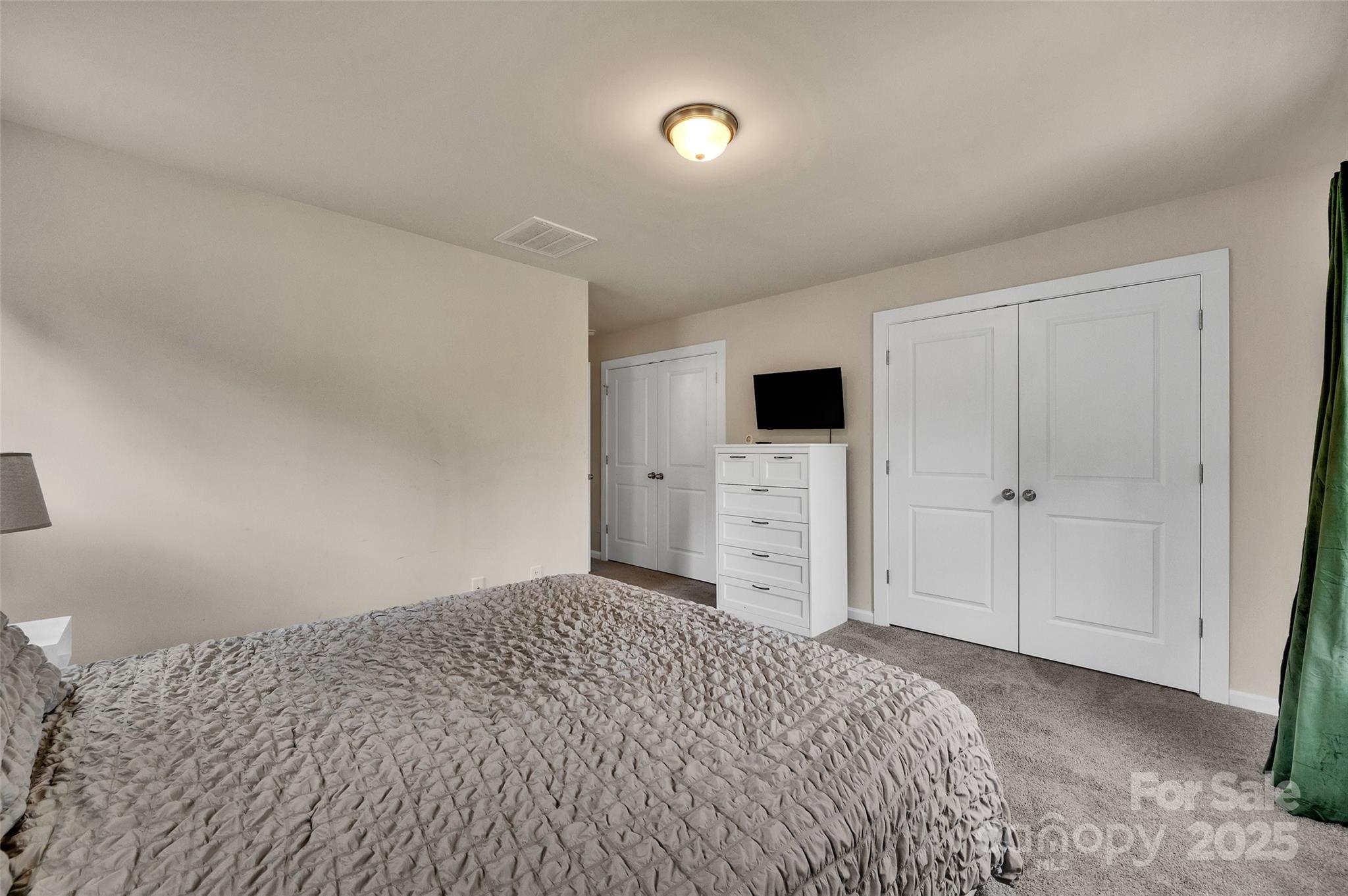 231 Hoskins Avenue Drive — Charlotte