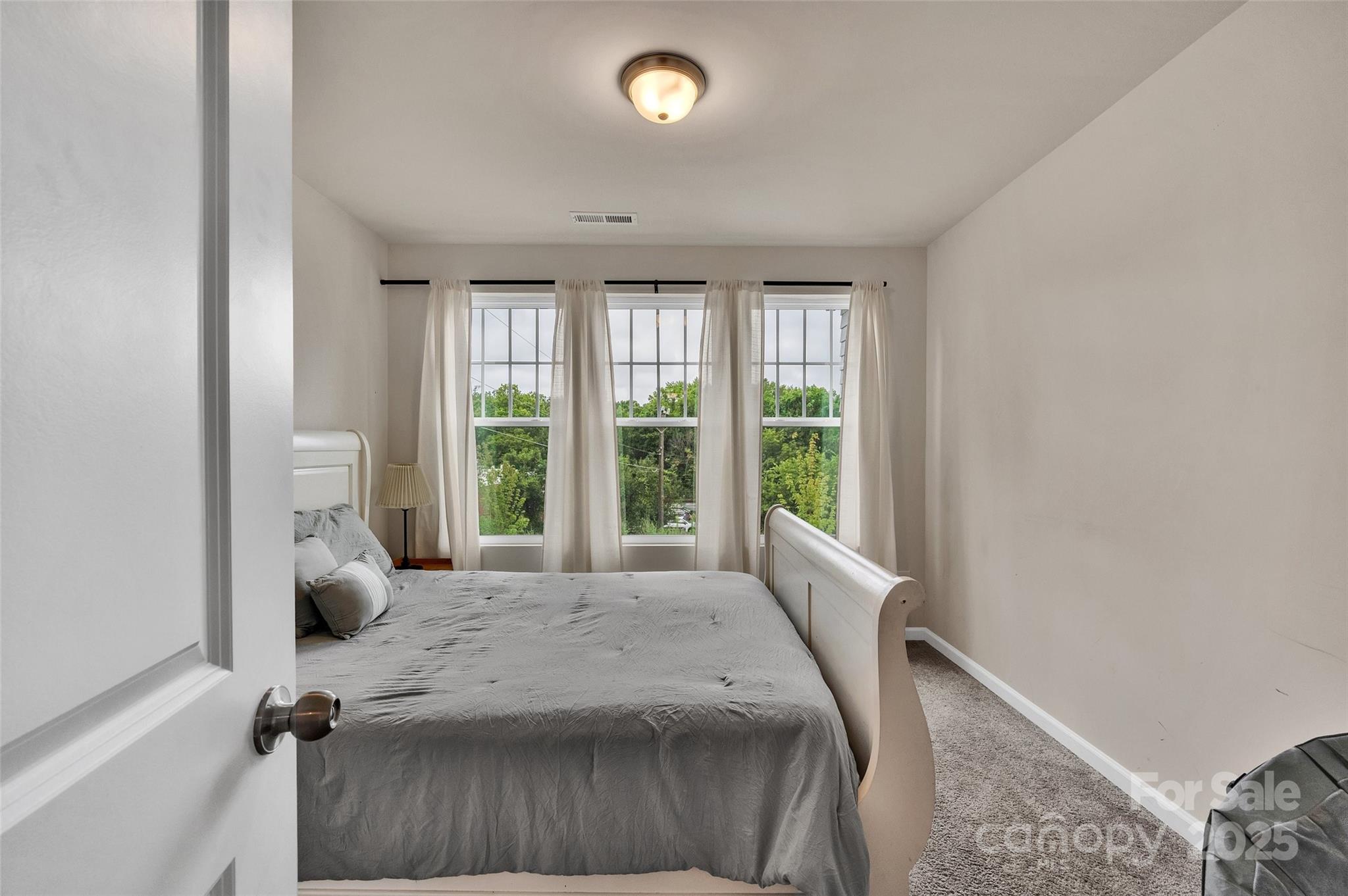 231 Hoskins Avenue Drive — Charlotte