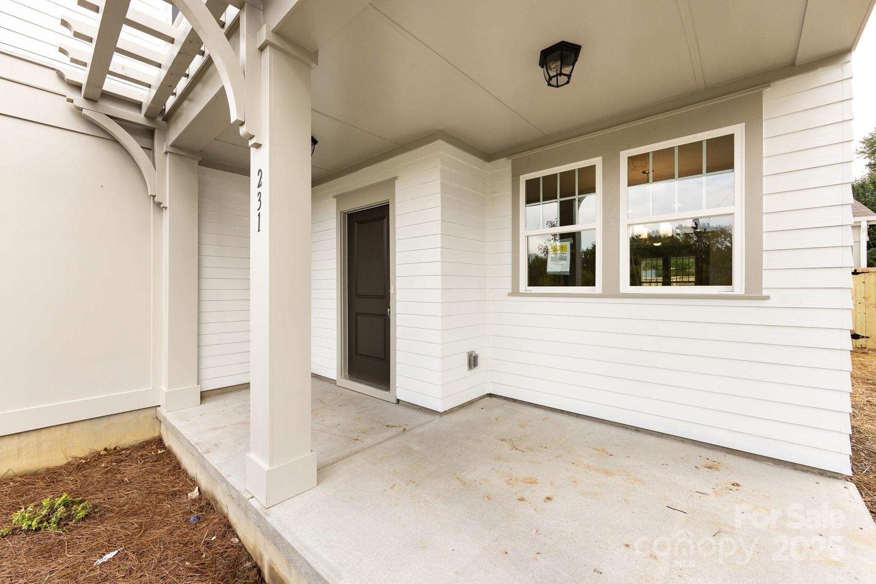 231 Hoskins Avenue Drive — Charlotte
