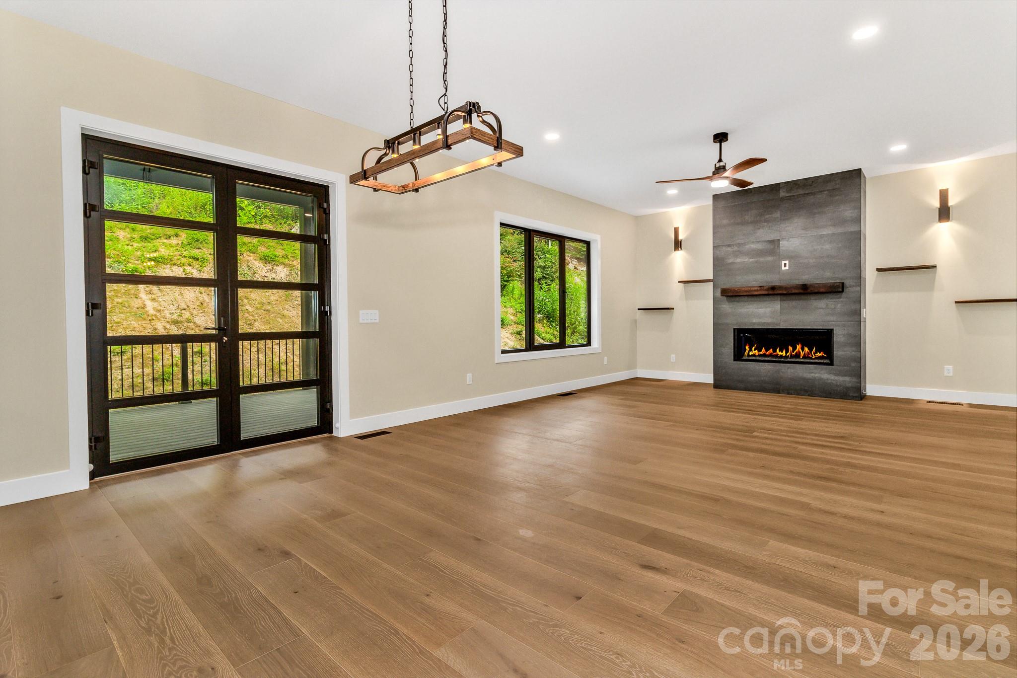 63 Winding Ridge Road — Fairview