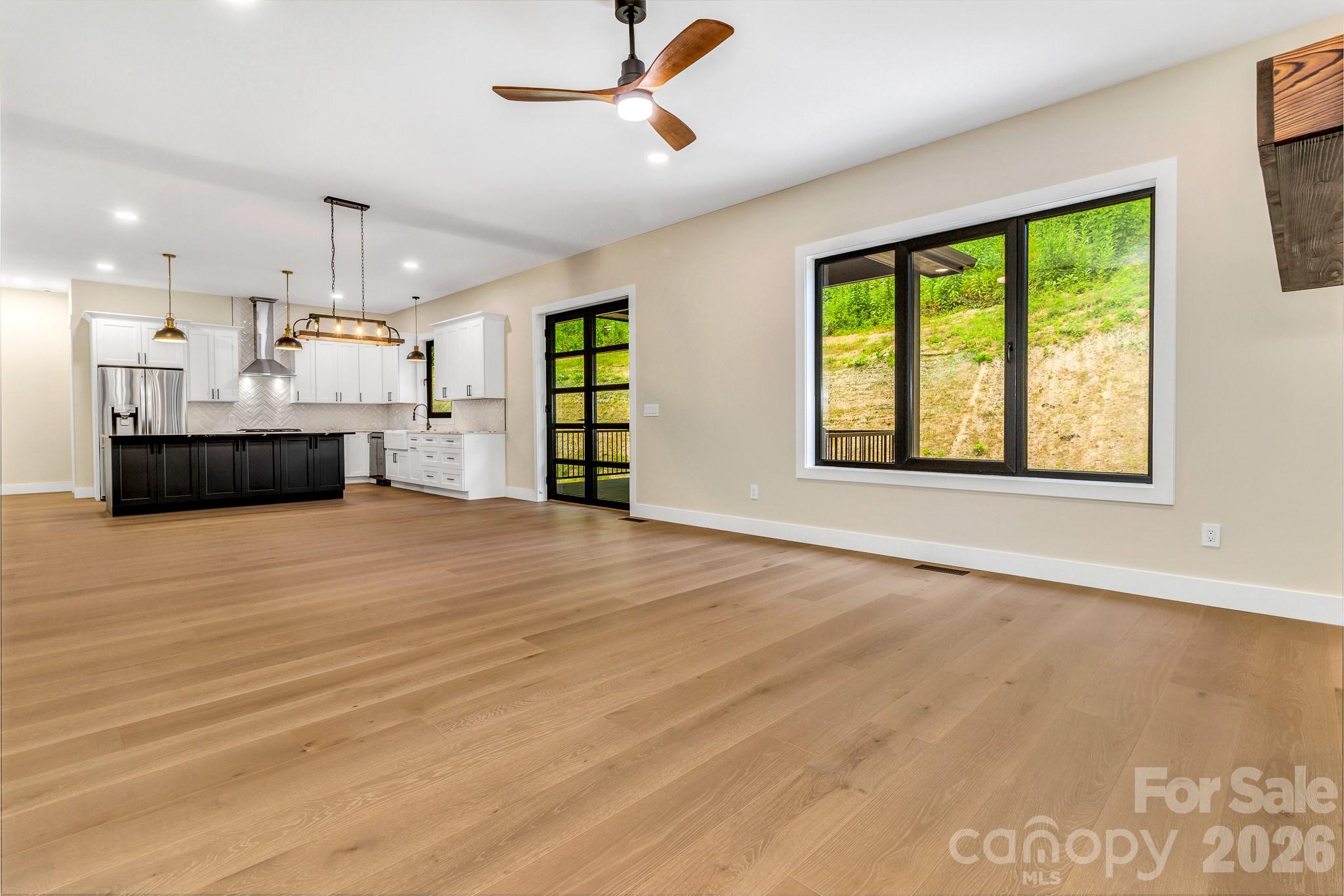 63 Winding Ridge Road — Fairview
