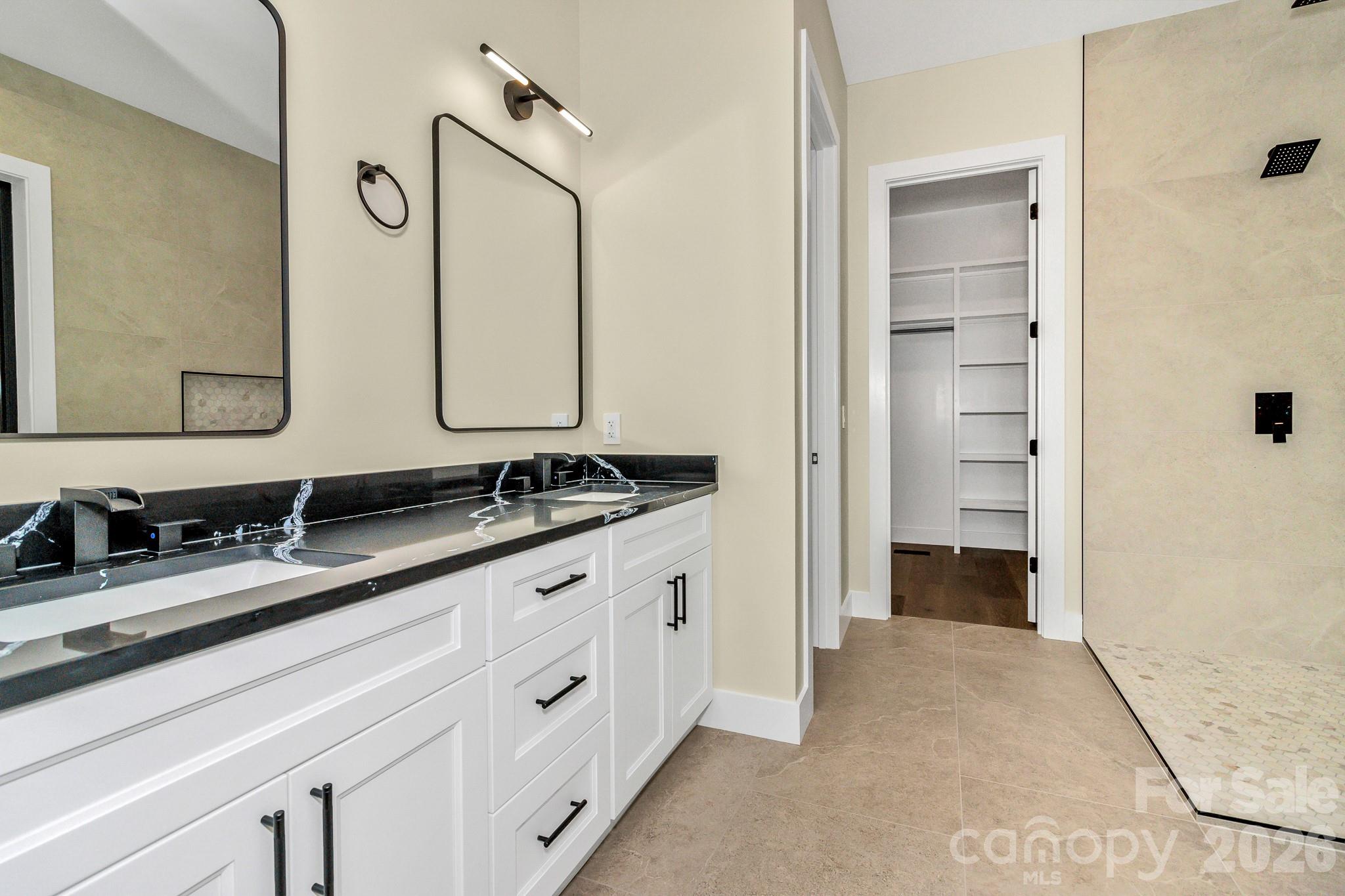 63 Winding Ridge Road — Fairview
