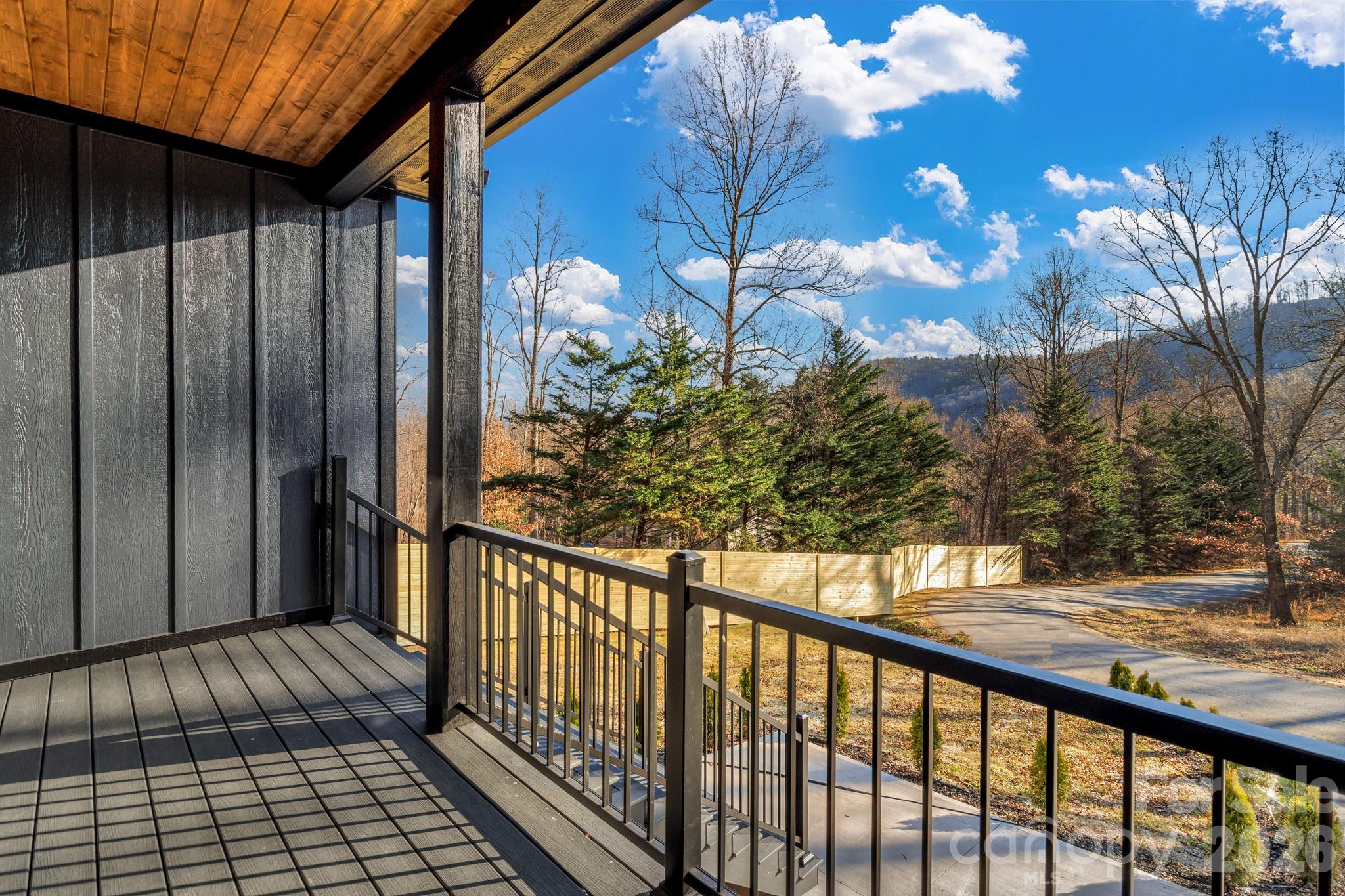63 Winding Ridge Road — Fairview