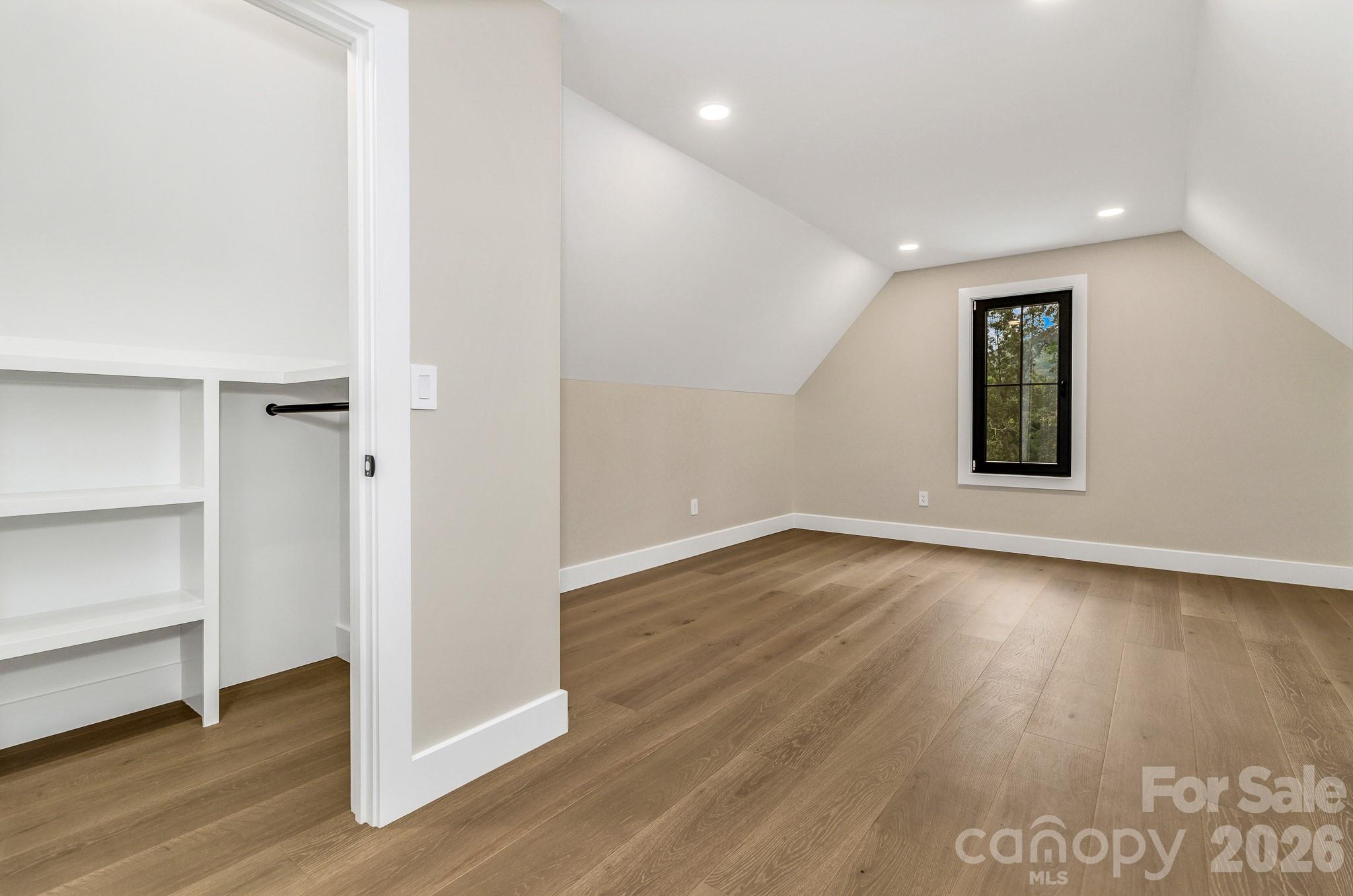 63 Winding Ridge Road — Fairview
