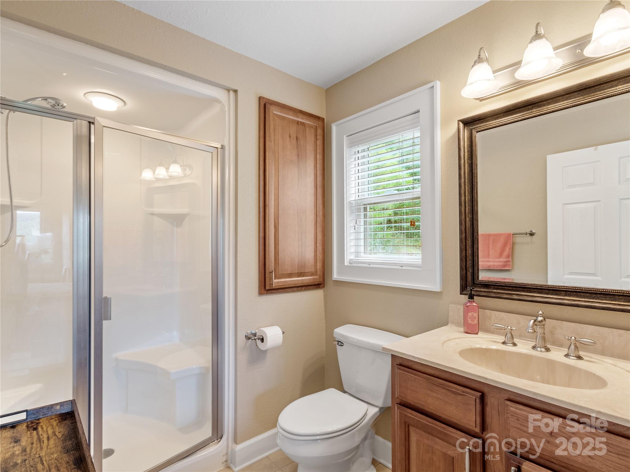 370 Appaloosa Trail — Burnsville