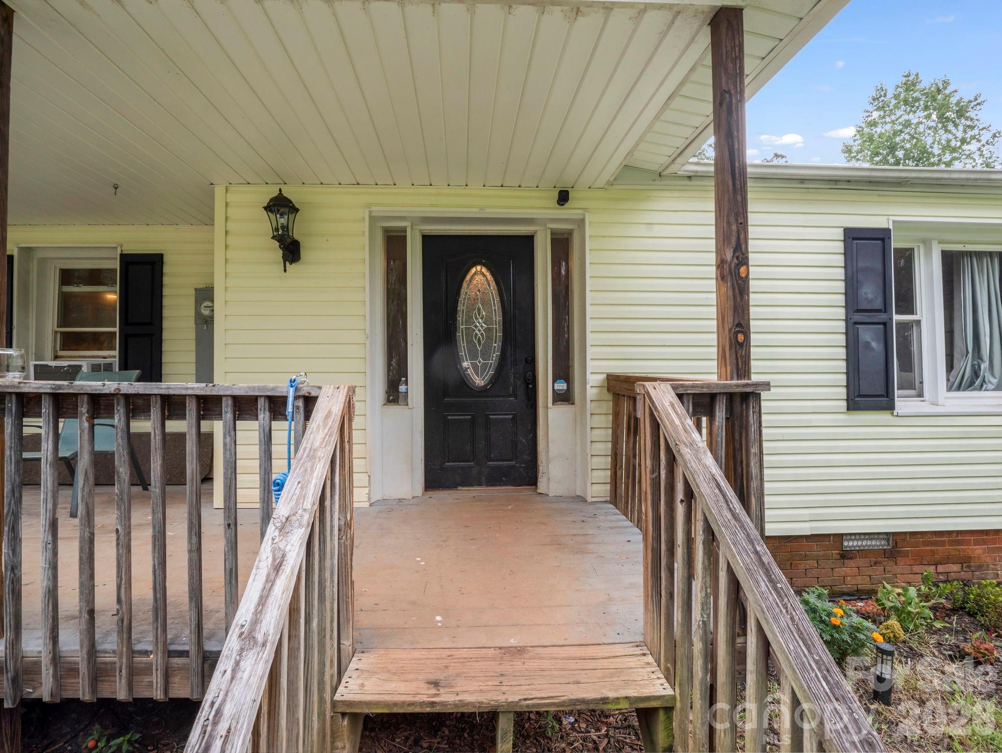 60 Zion Hill Road — Marion