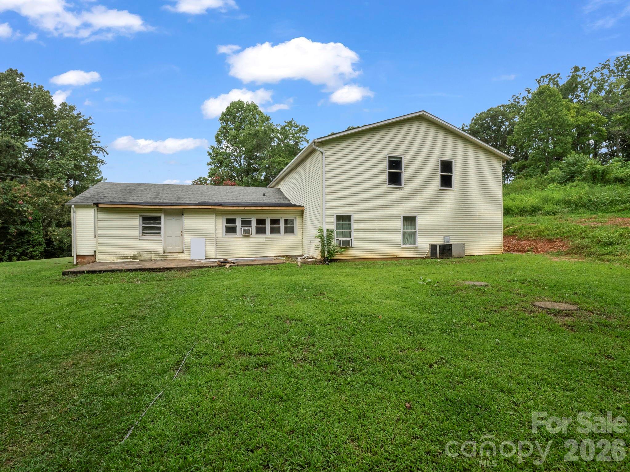 60 Zion Hill Road — Marion