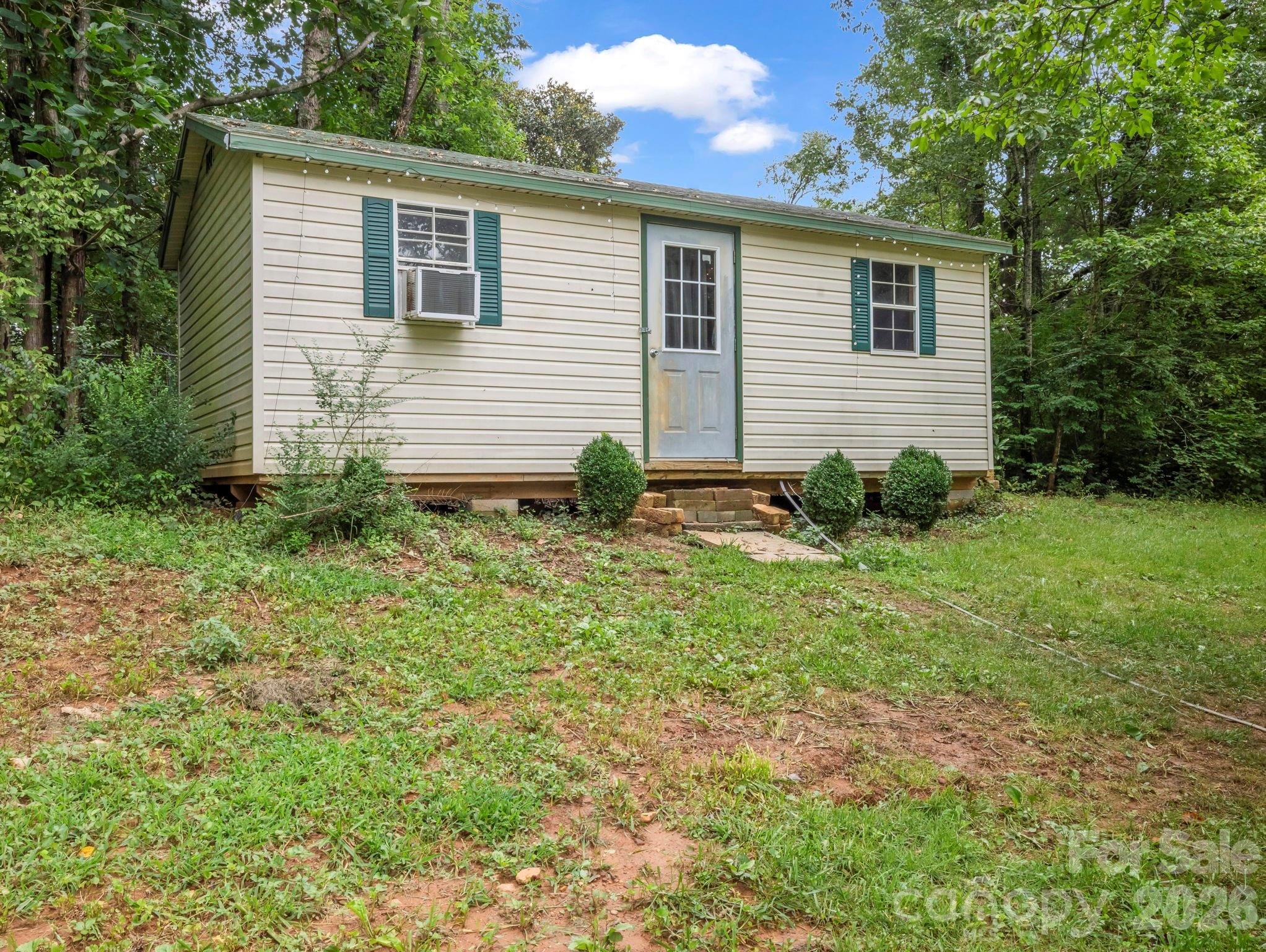 60 Zion Hill Road — Marion