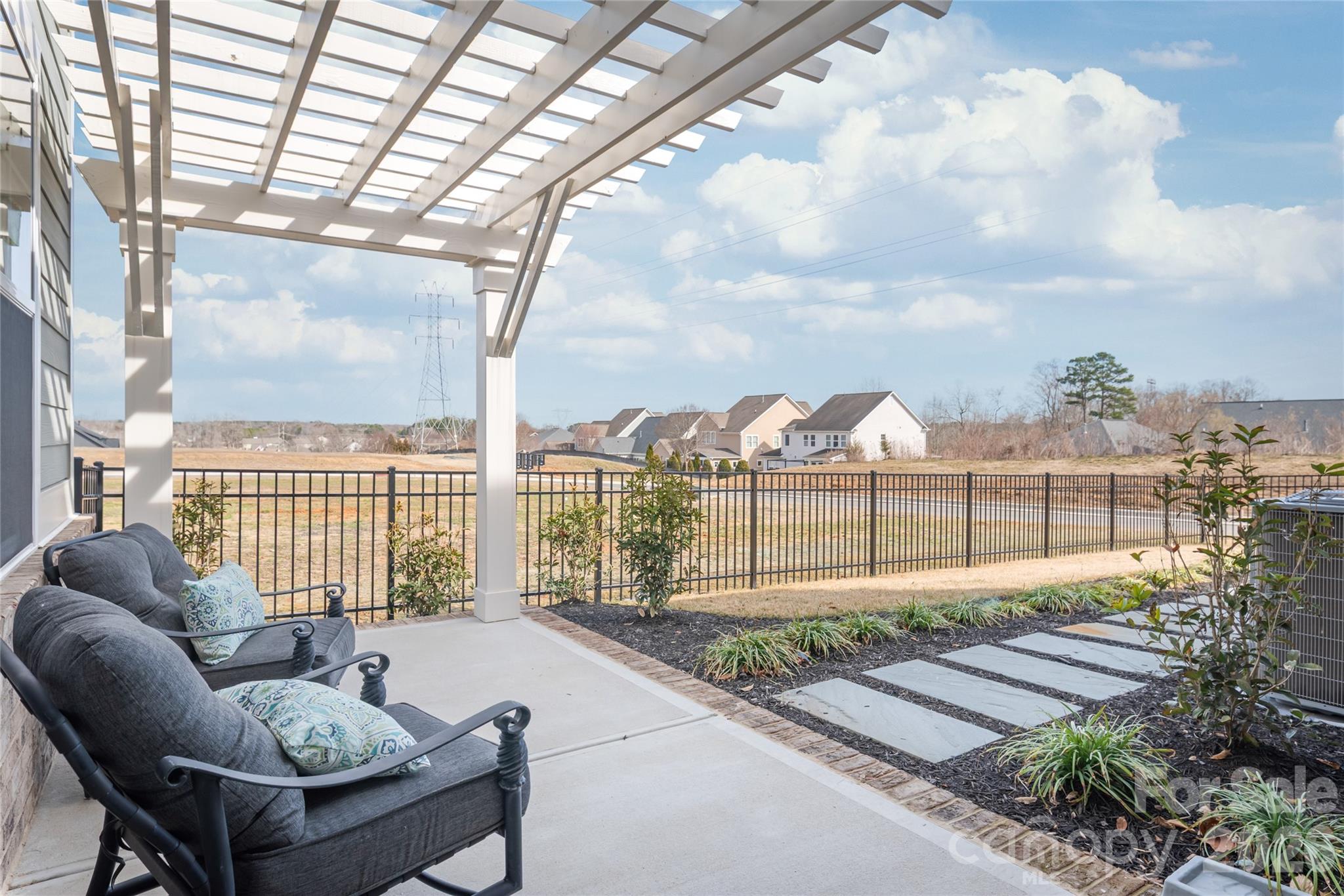 19048 Newburg Hill Road #27 — Davidson