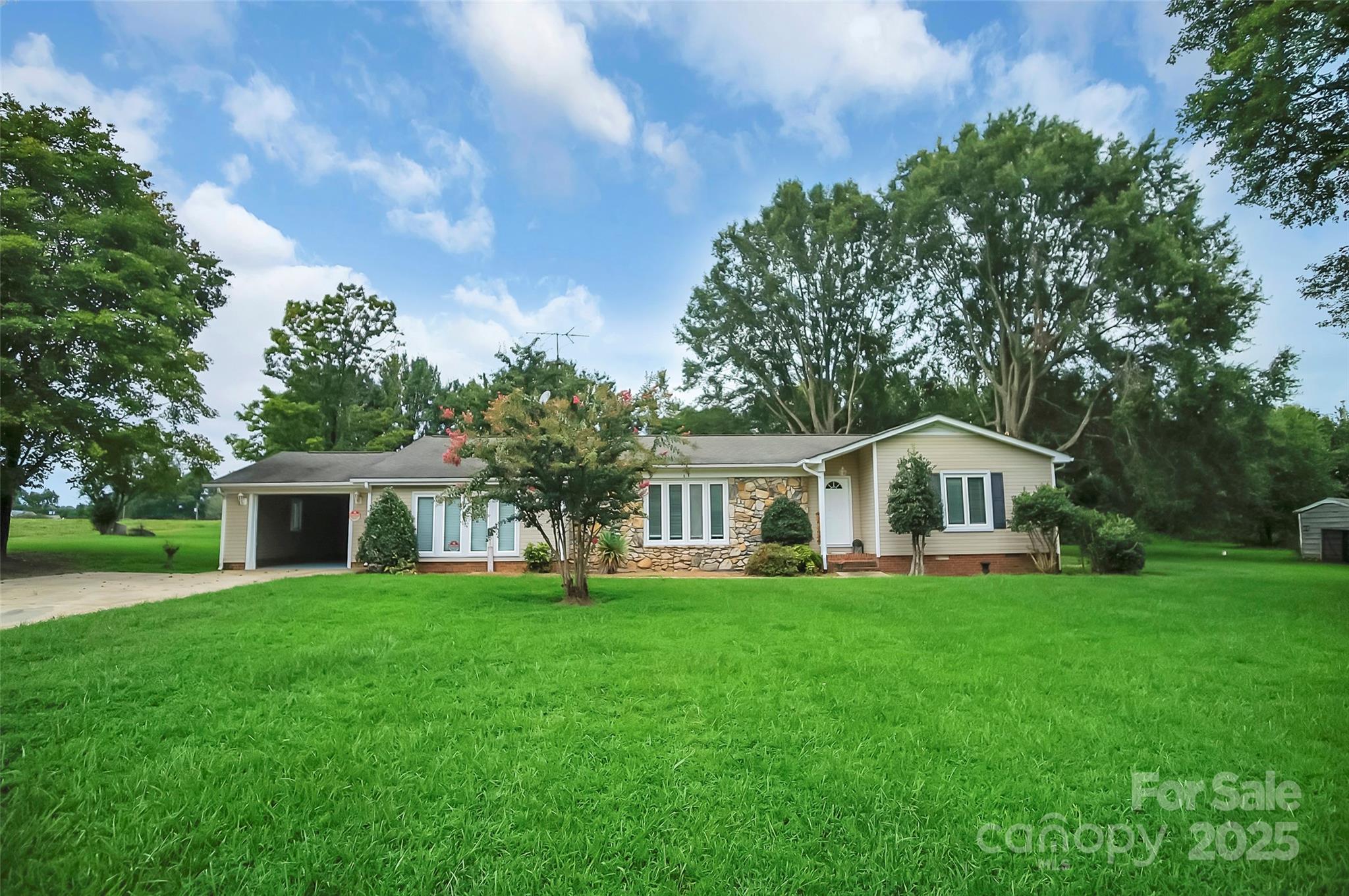 6316 Hill Gates Trail — Cherryville