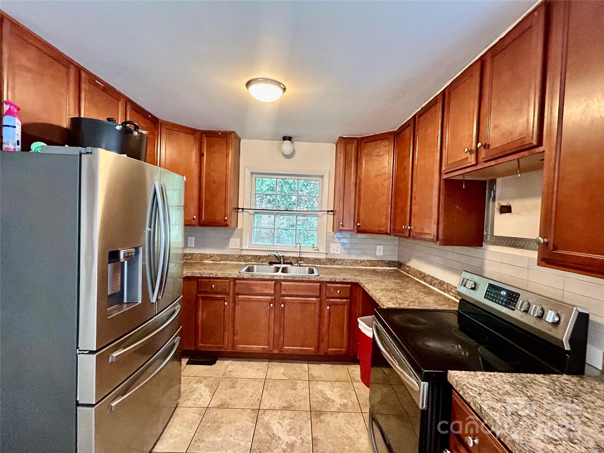 6708 Lynmont Drive — Charlotte