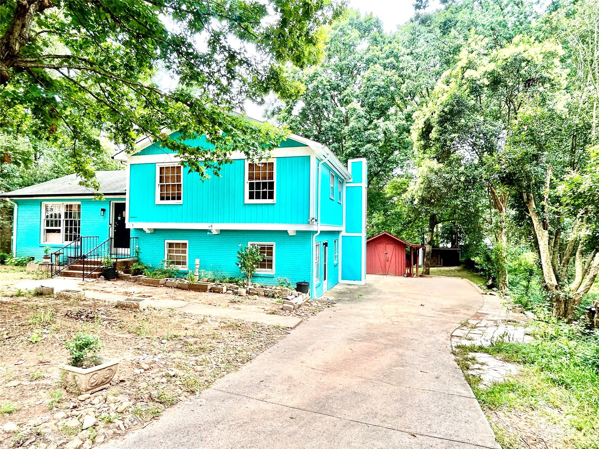 6708 Lynmont Drive — Charlotte