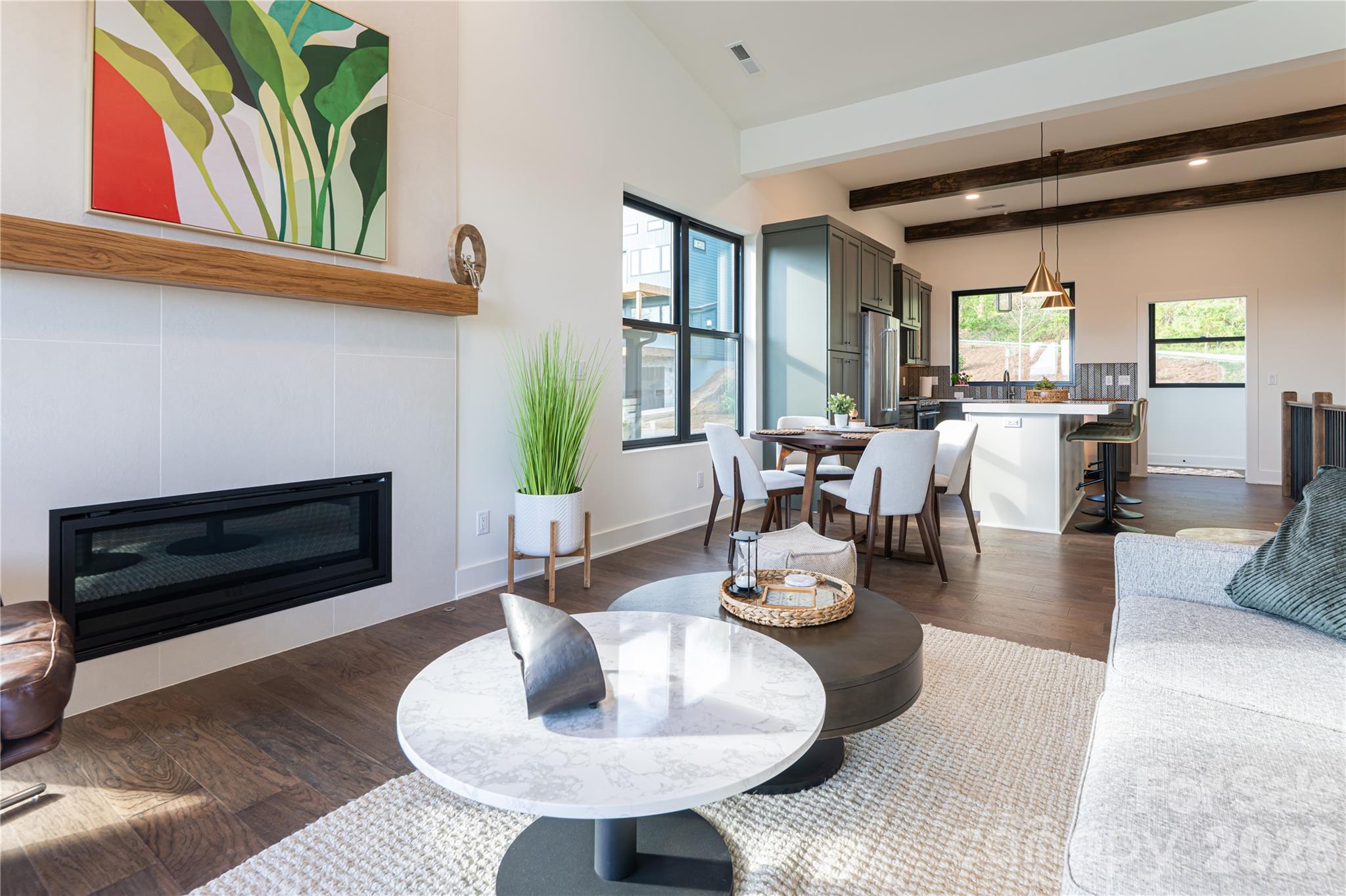 608 Storybook Villas Trail — Asheville