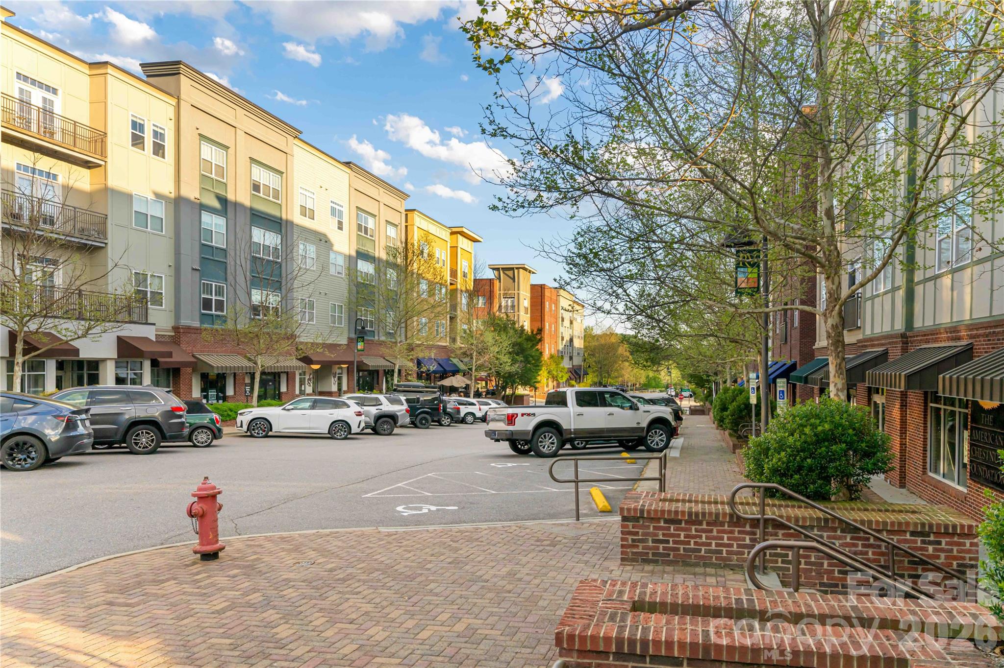608 Storybook Villas Trail — Asheville