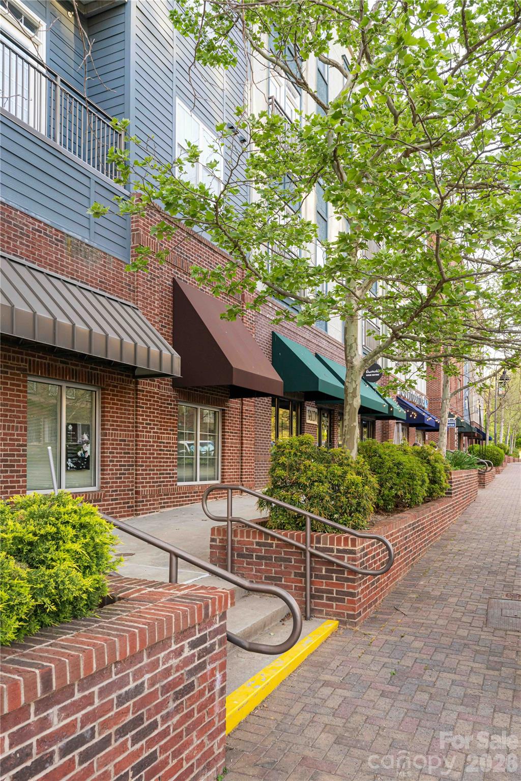 608 Storybook Villas Trail — Asheville