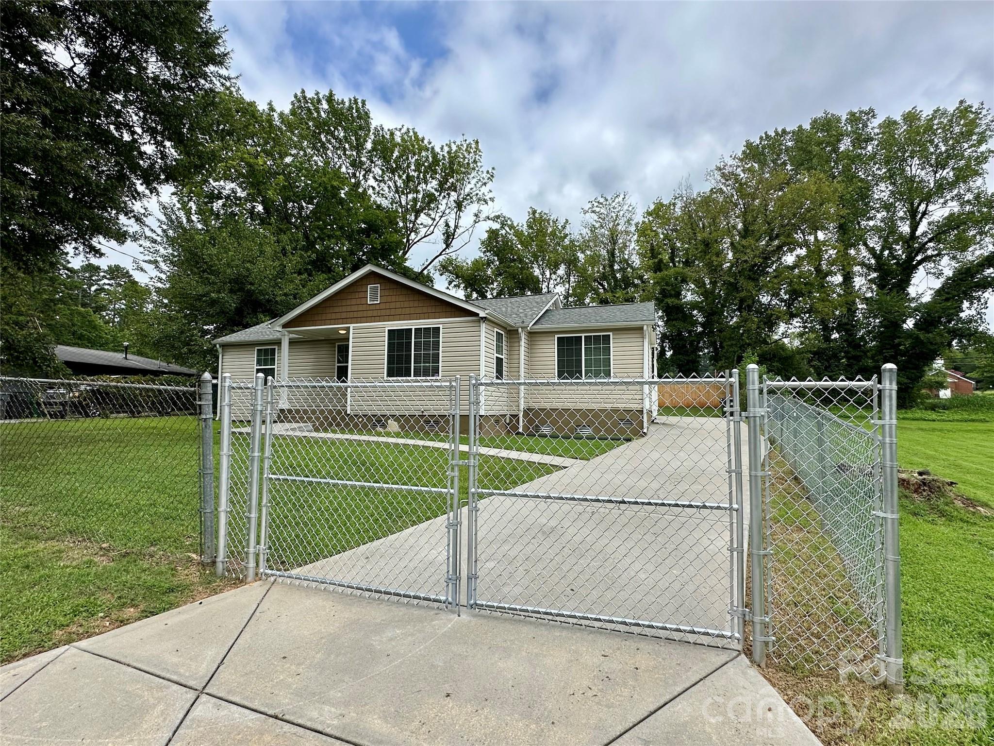2510 Sherrill Street — Charlotte