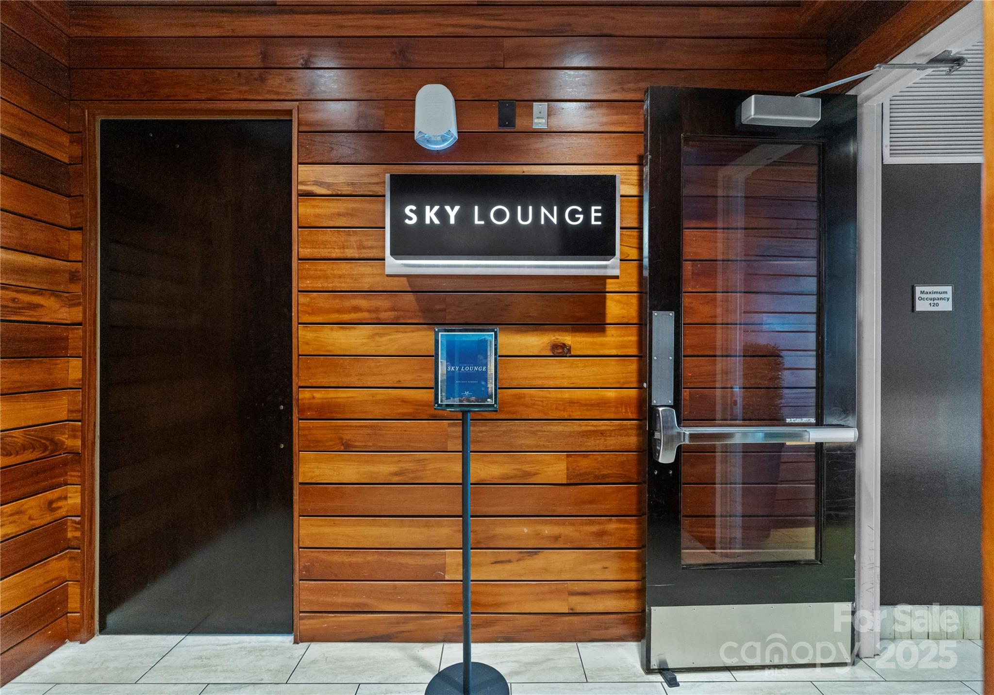 215 N Pine Street #4301/4302 — Charlotte