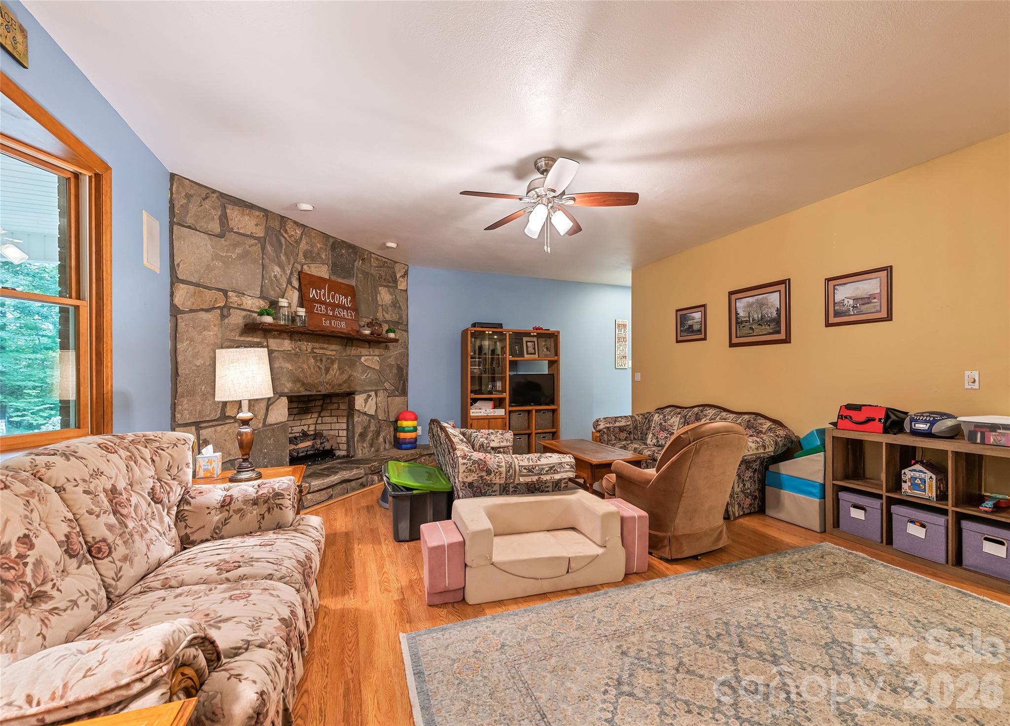 400 Sunset Heights — Canton