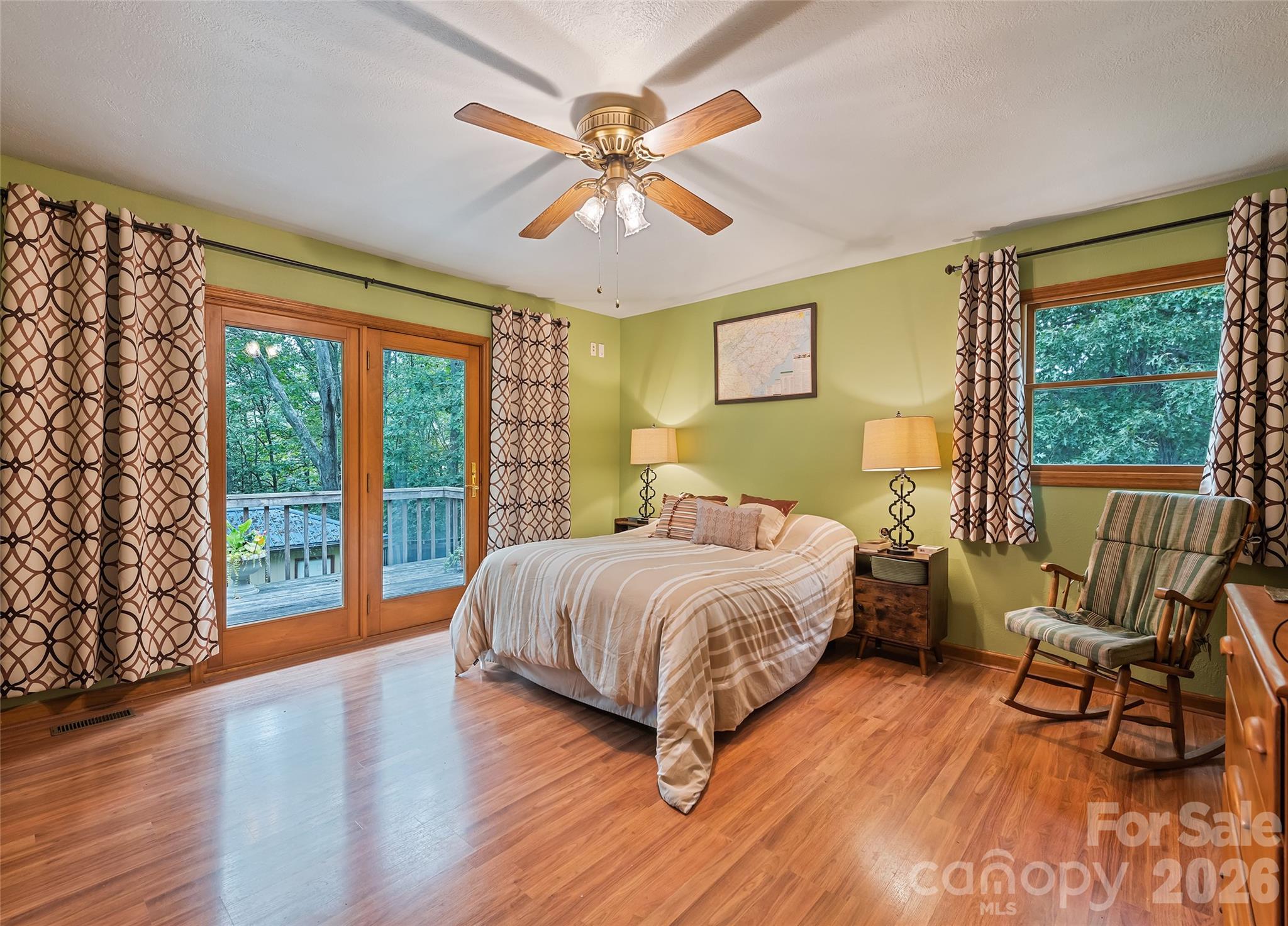 400 Sunset Heights — Canton