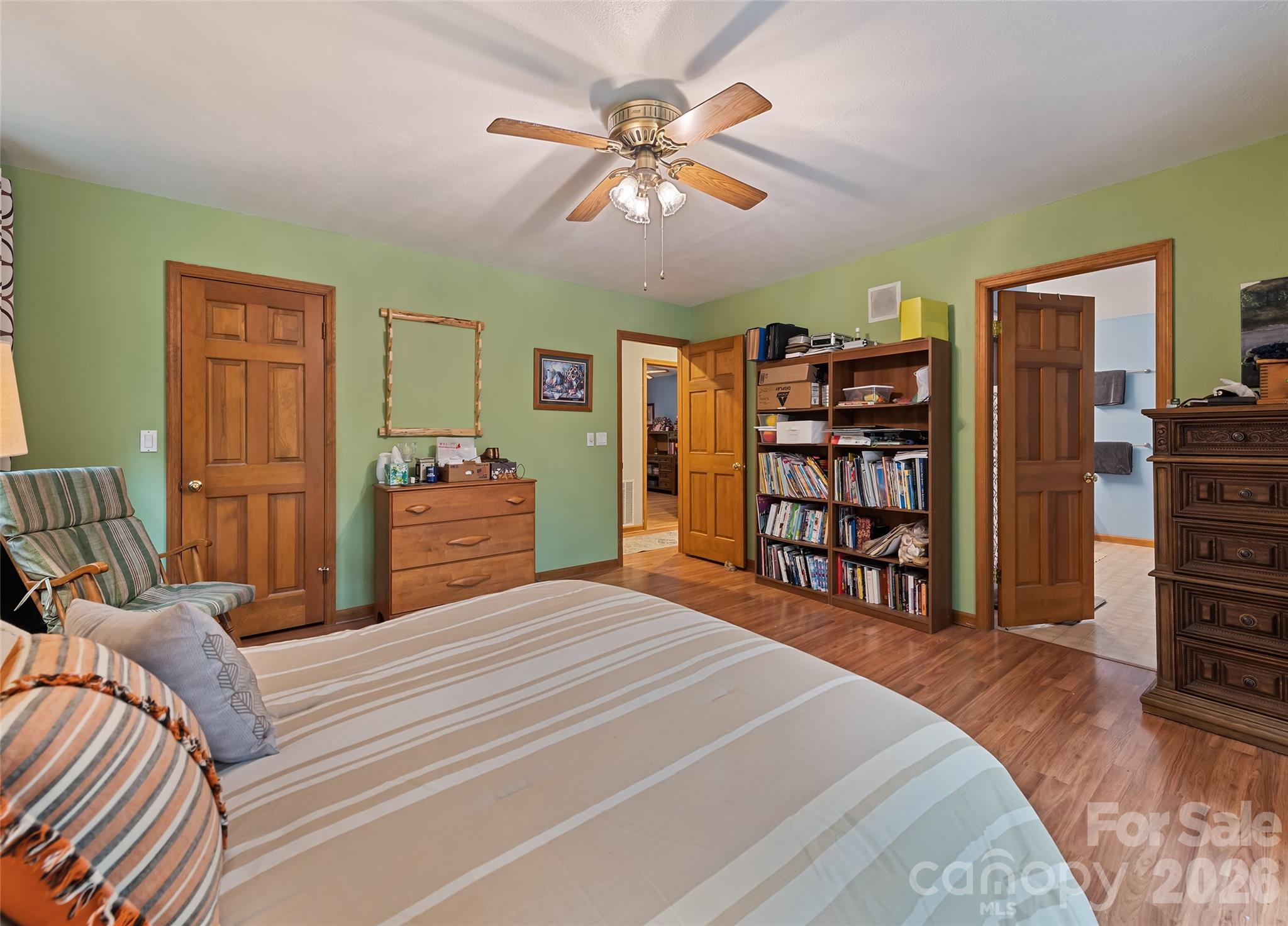 400 Sunset Heights — Canton