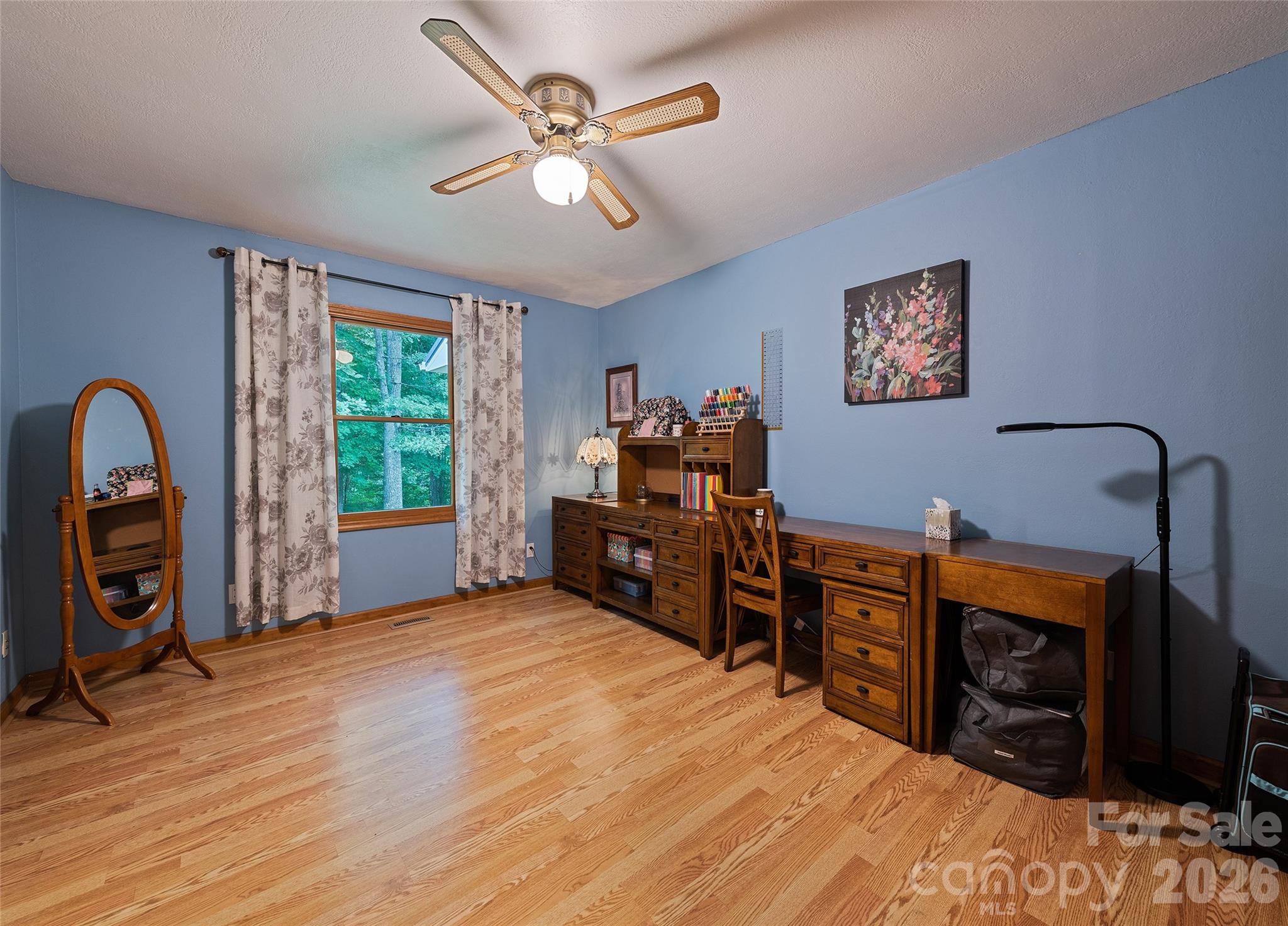 400 Sunset Heights — Canton