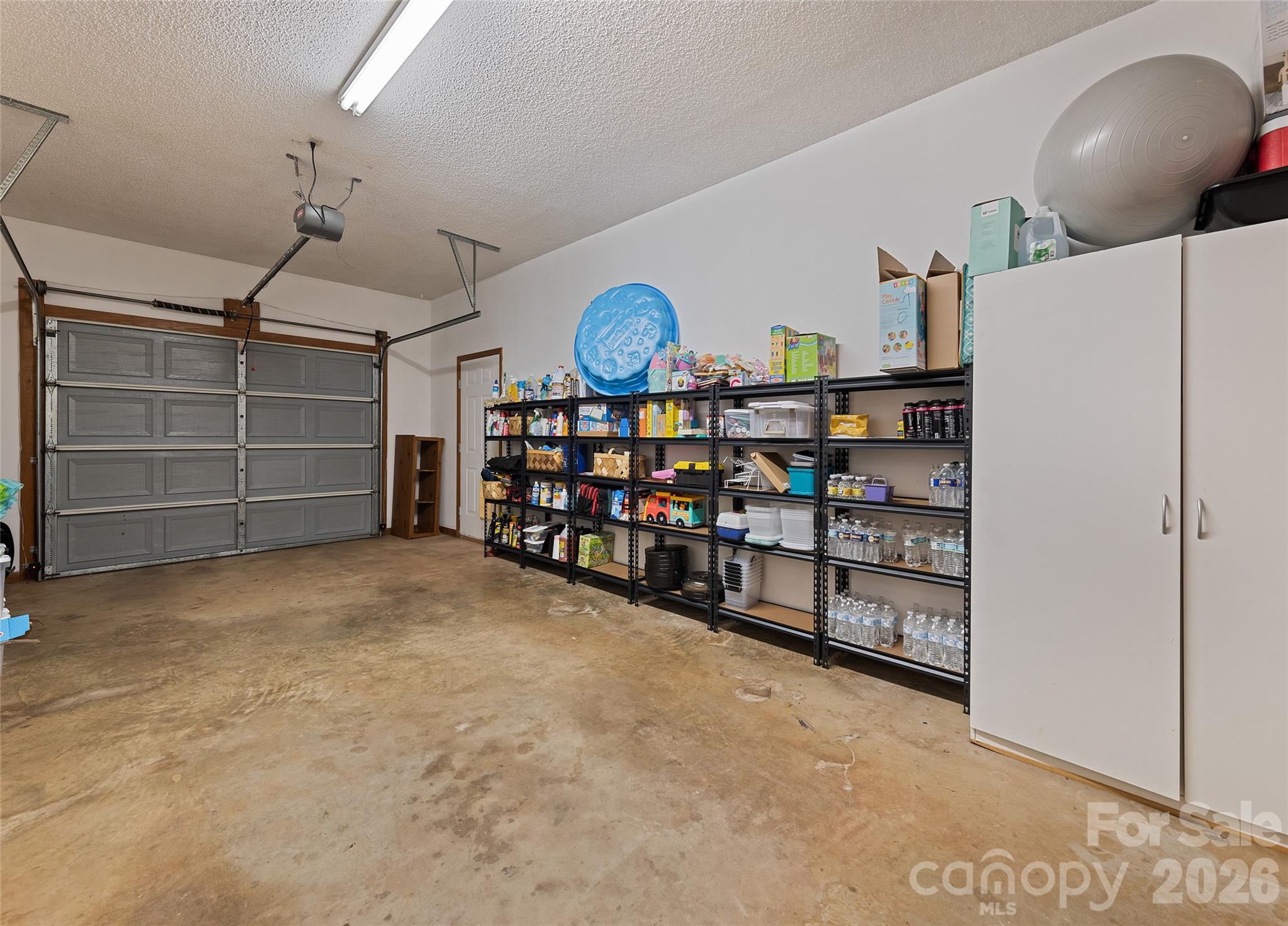 400 Sunset Heights — Canton