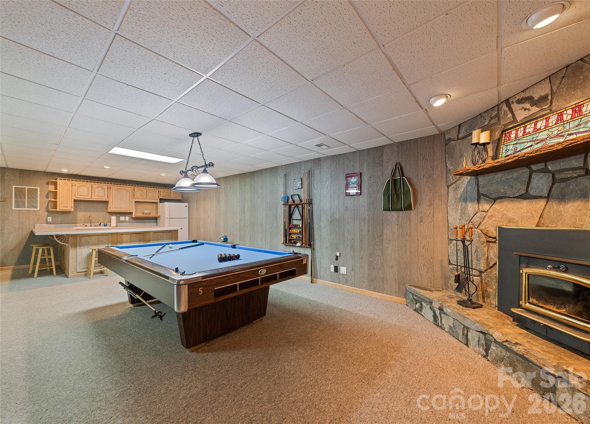 400 Sunset Heights — Canton