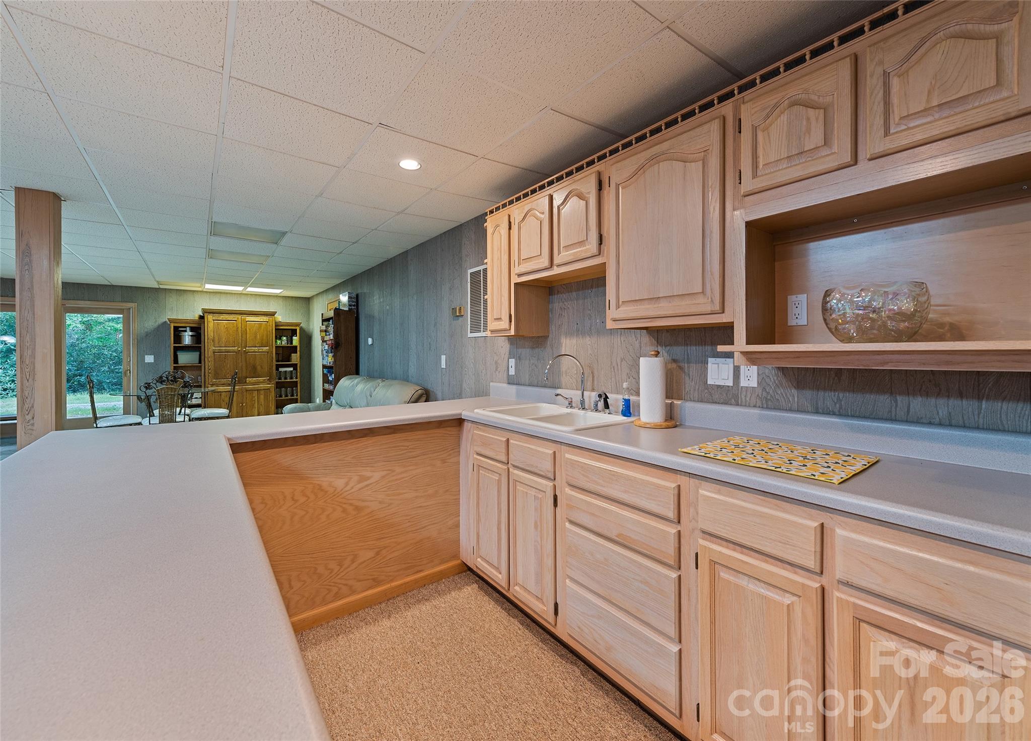400 Sunset Heights — Canton