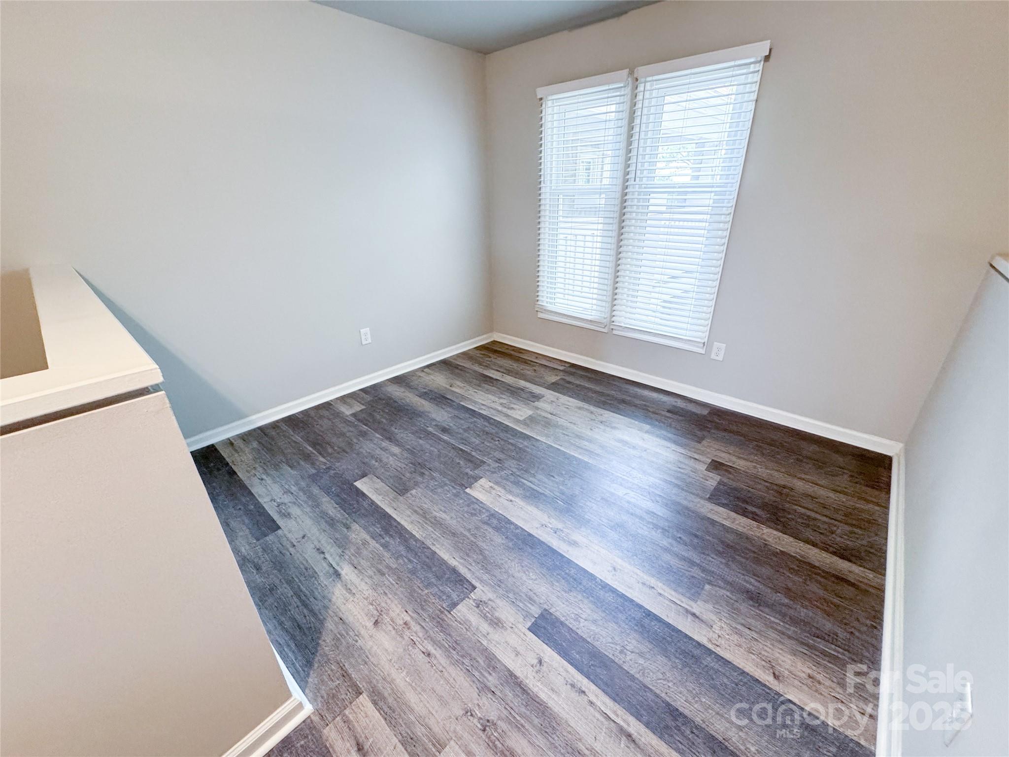 9211 Ravenwing Drive #9211 — Charlotte