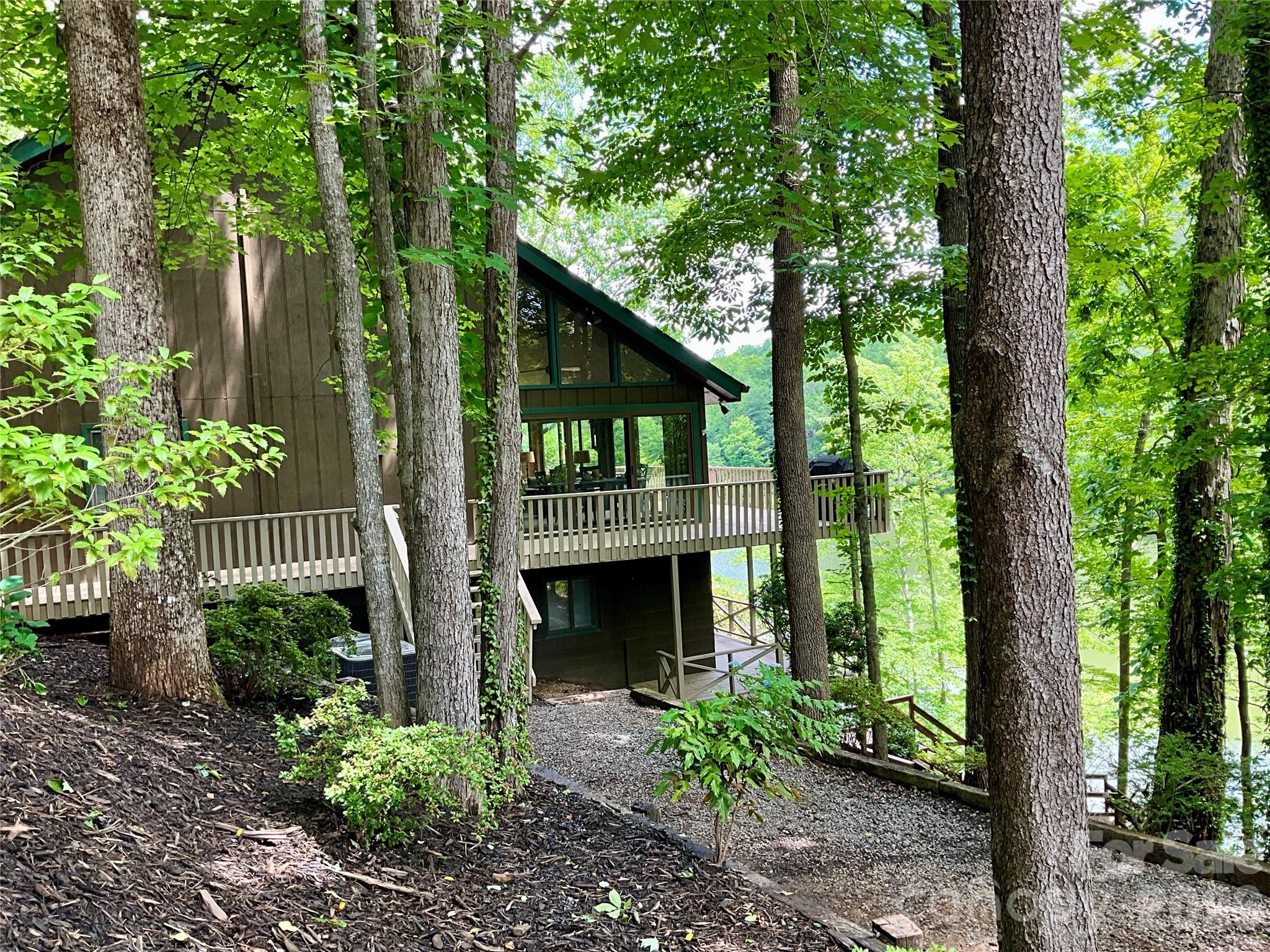 222 West Lake Drive N — Lake Lure