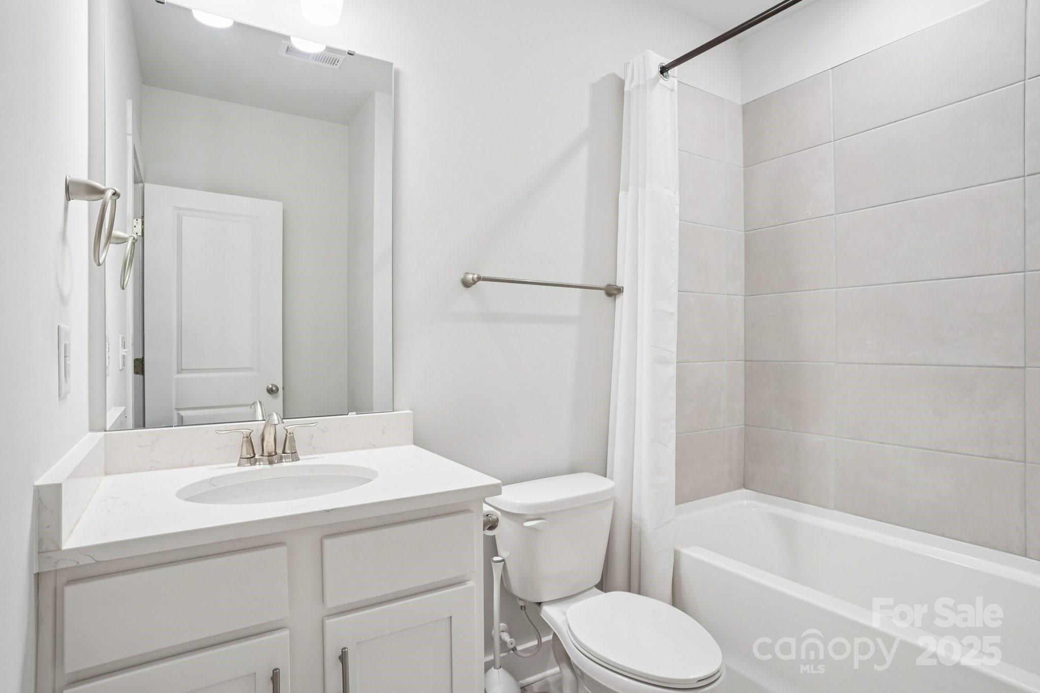 620 Amalfi Drive — Davidson
