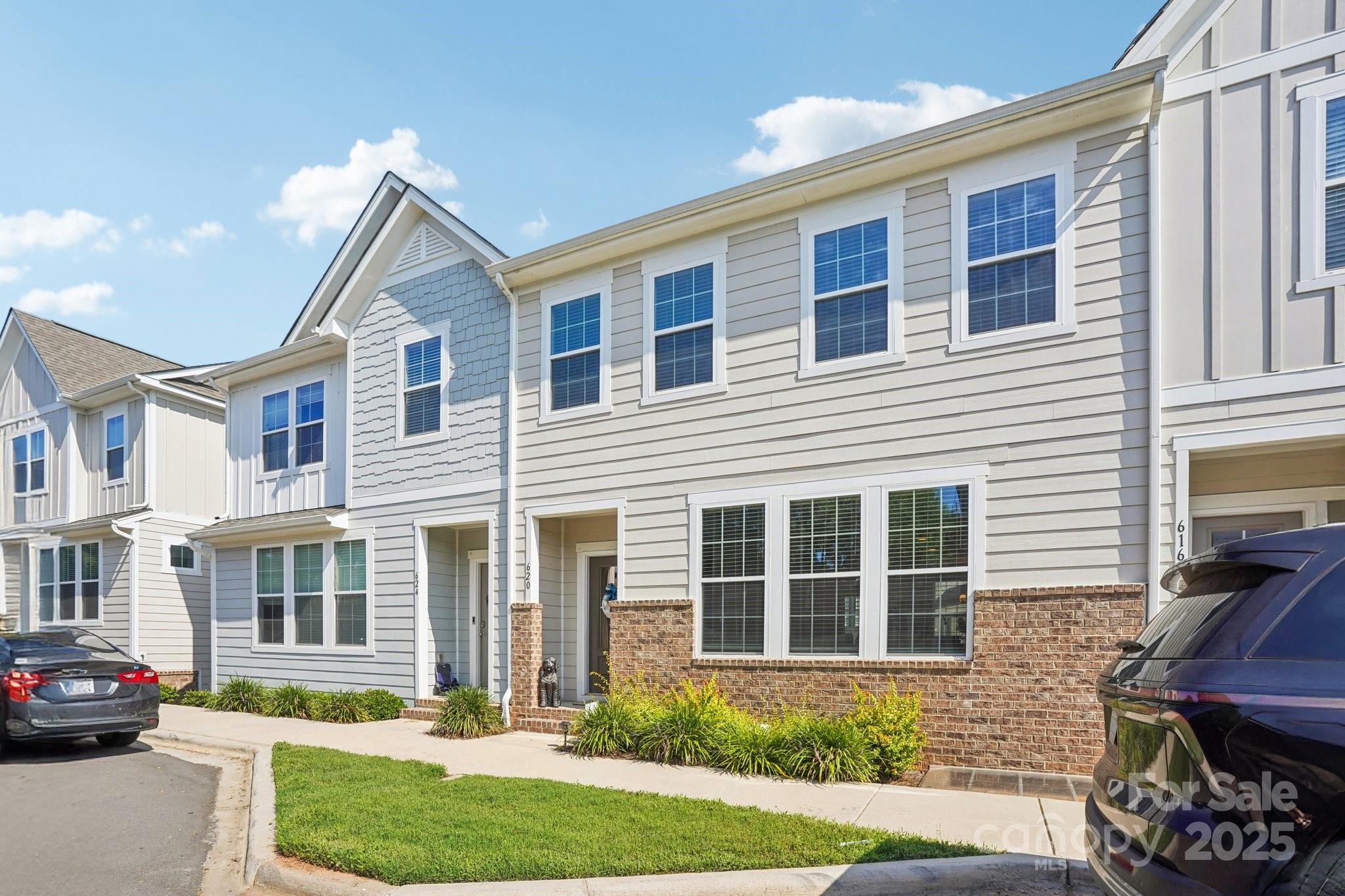 620 Amalfi Drive — Davidson